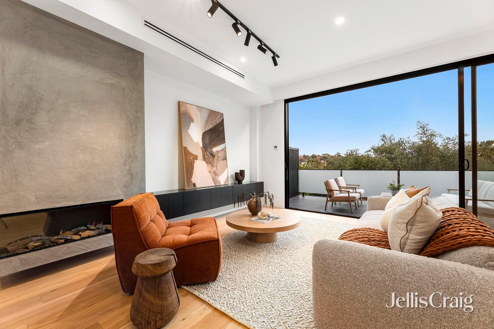 8B Armstrong Street, Mount&nbsp;Waverley image 3
