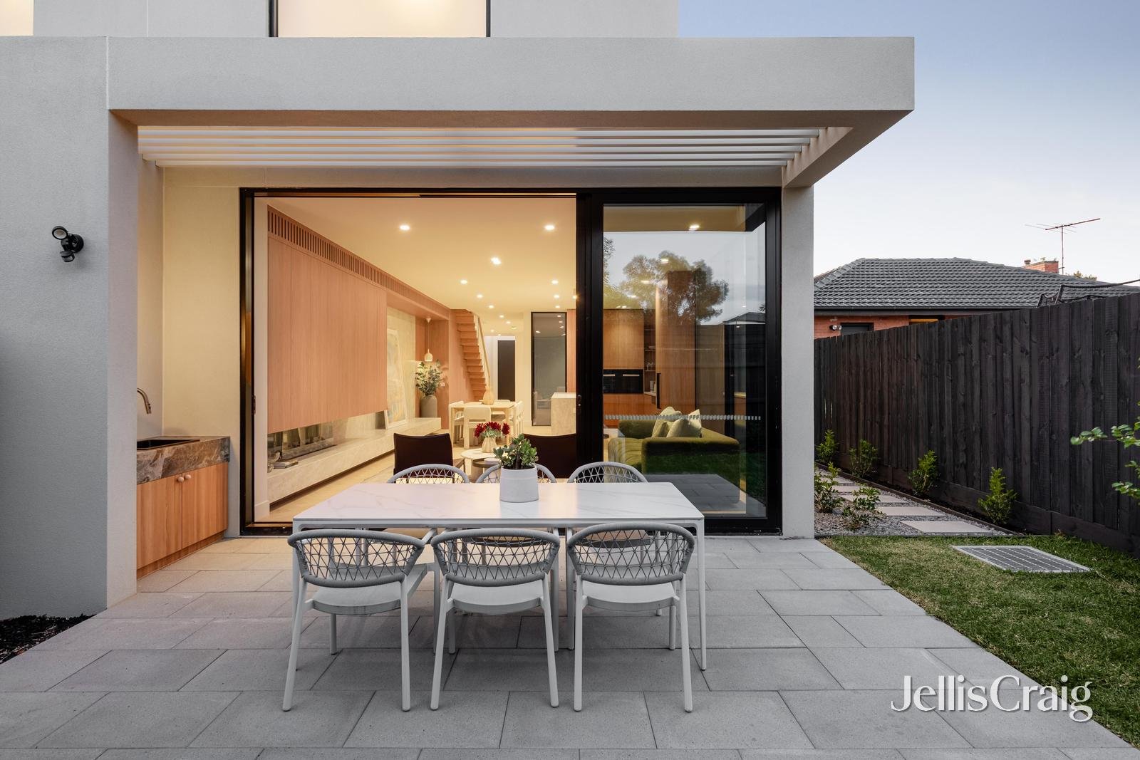 8b Dover Street, Bentleigh&nbsp;East image 13
