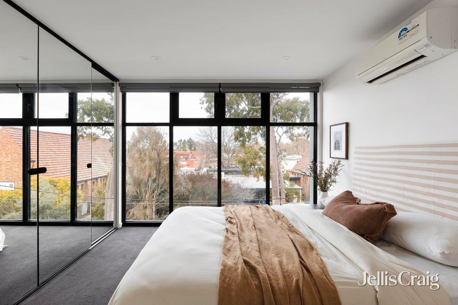 8B Duncan Street, Fairfield image 3