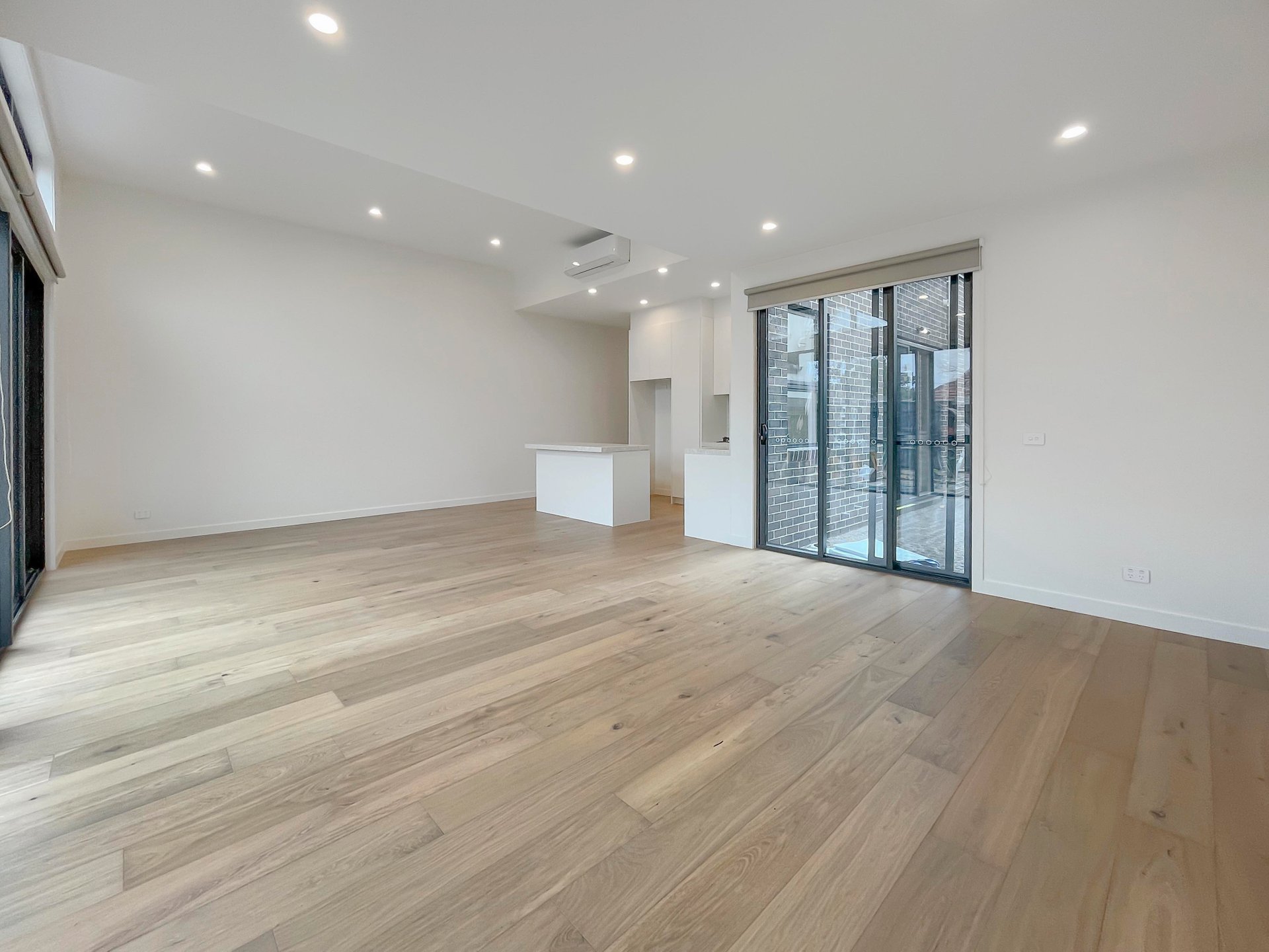 8B Edinburgh Street, Bentleigh East image 9