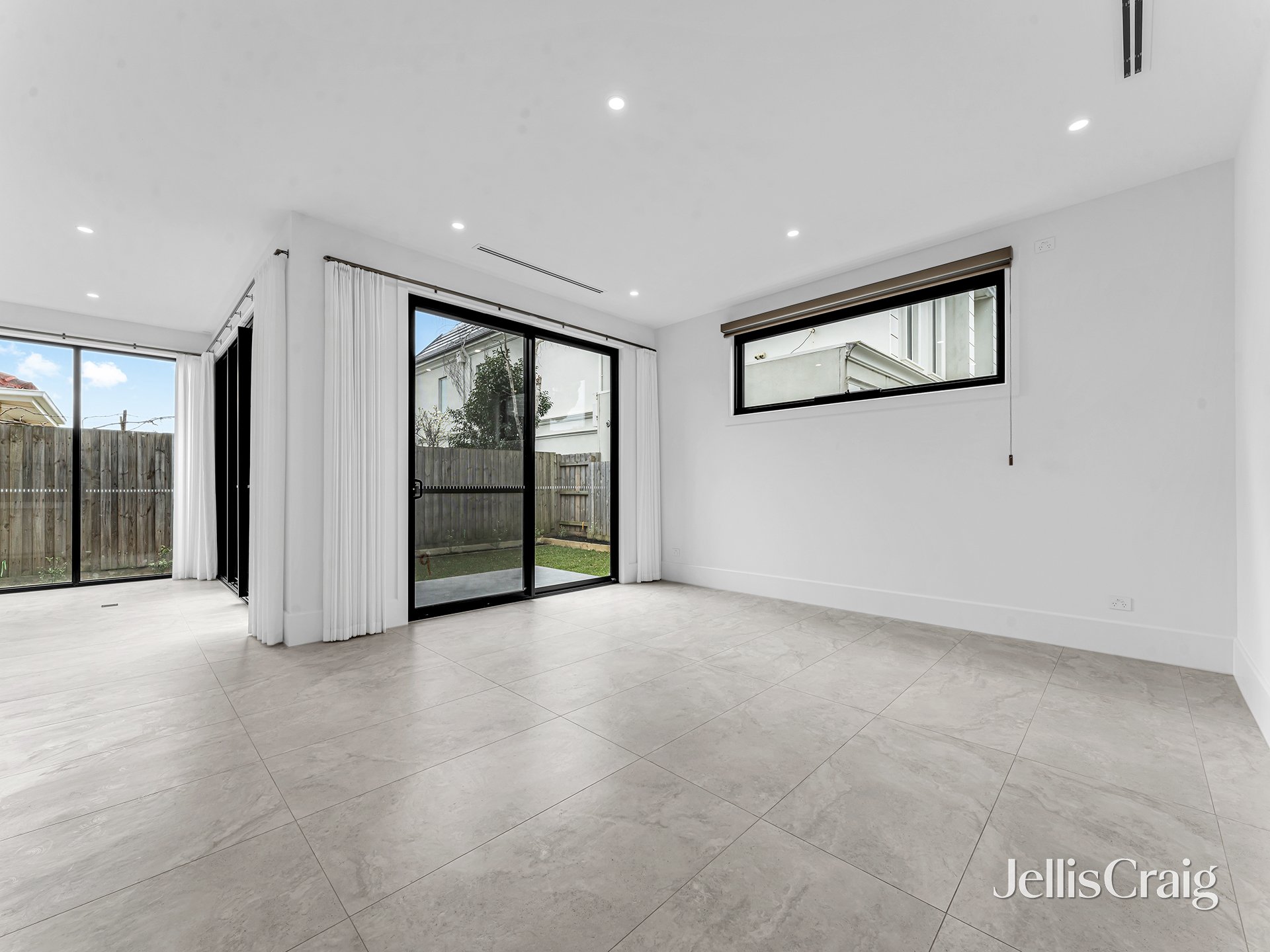 8B Moylan Road, Glen&nbsp;Waverley image 6