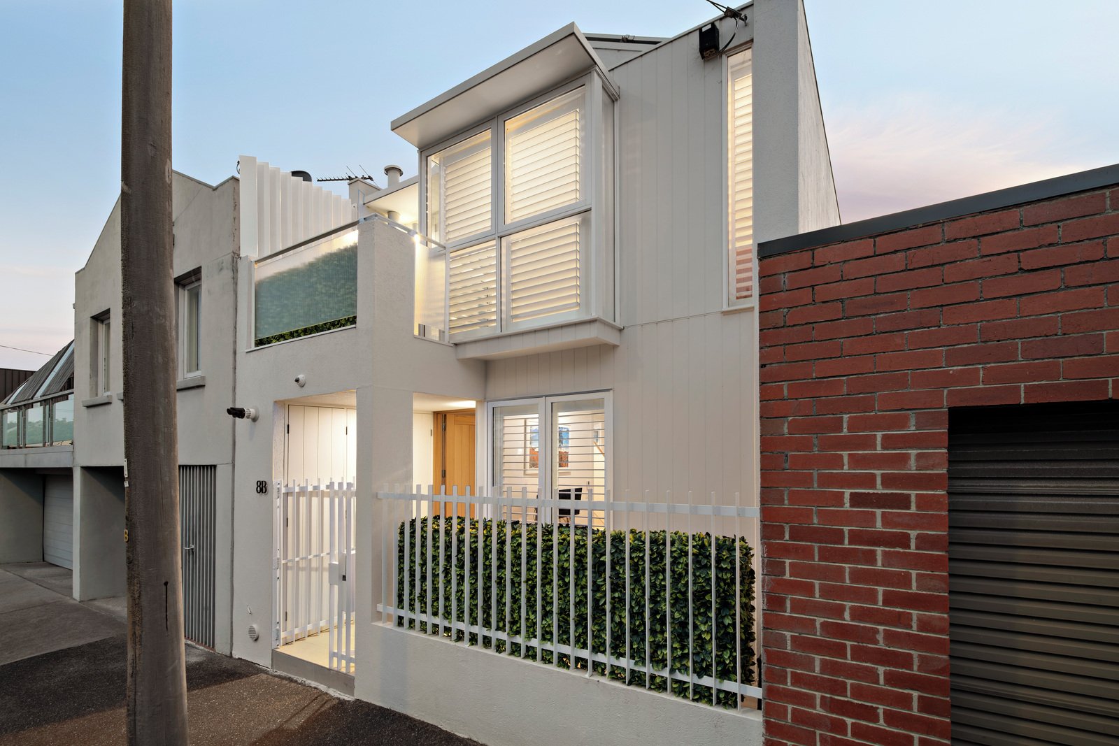 8B Neville Street