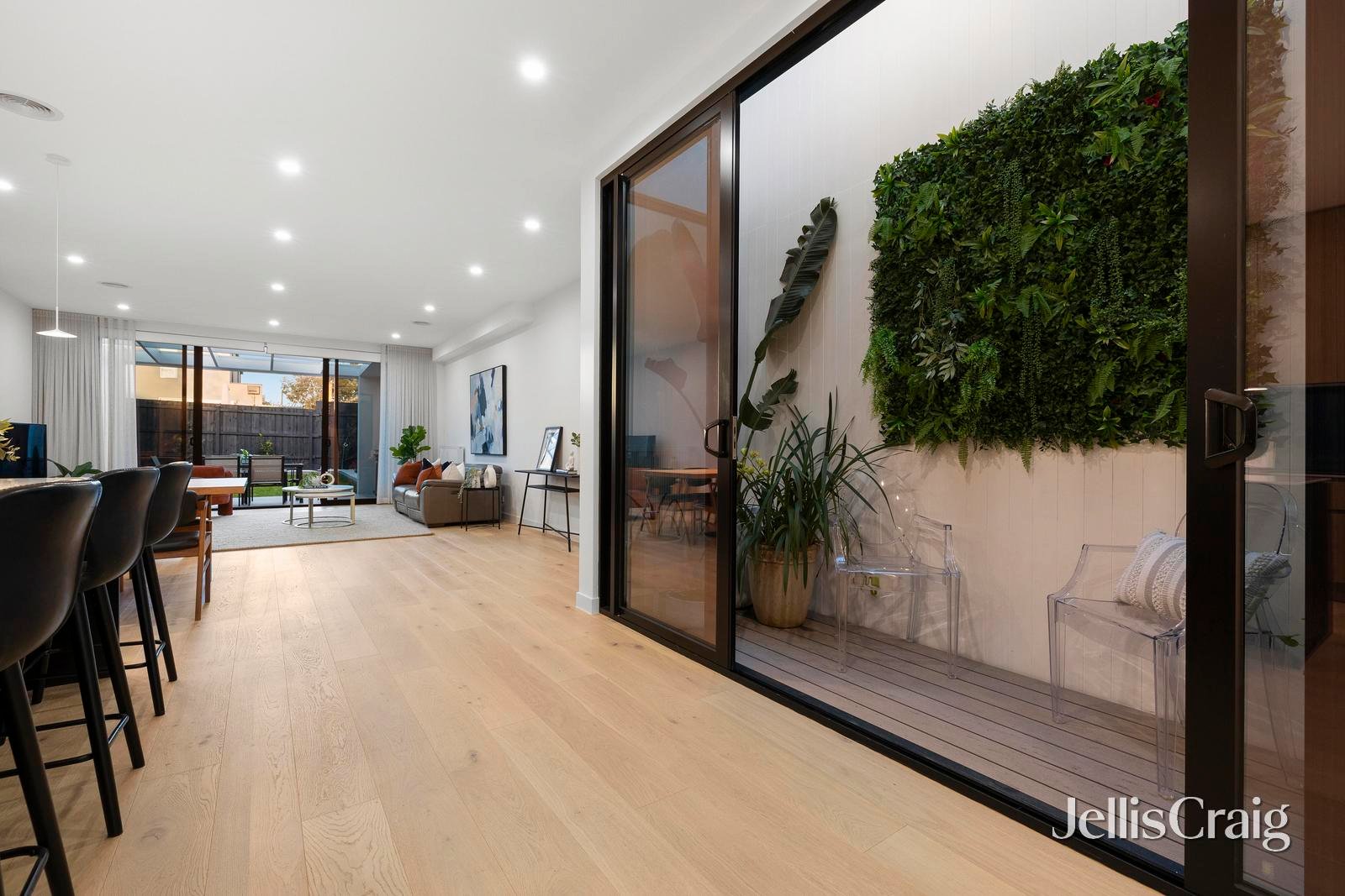8b Seathorpe Avenue, Bentleigh East image 11