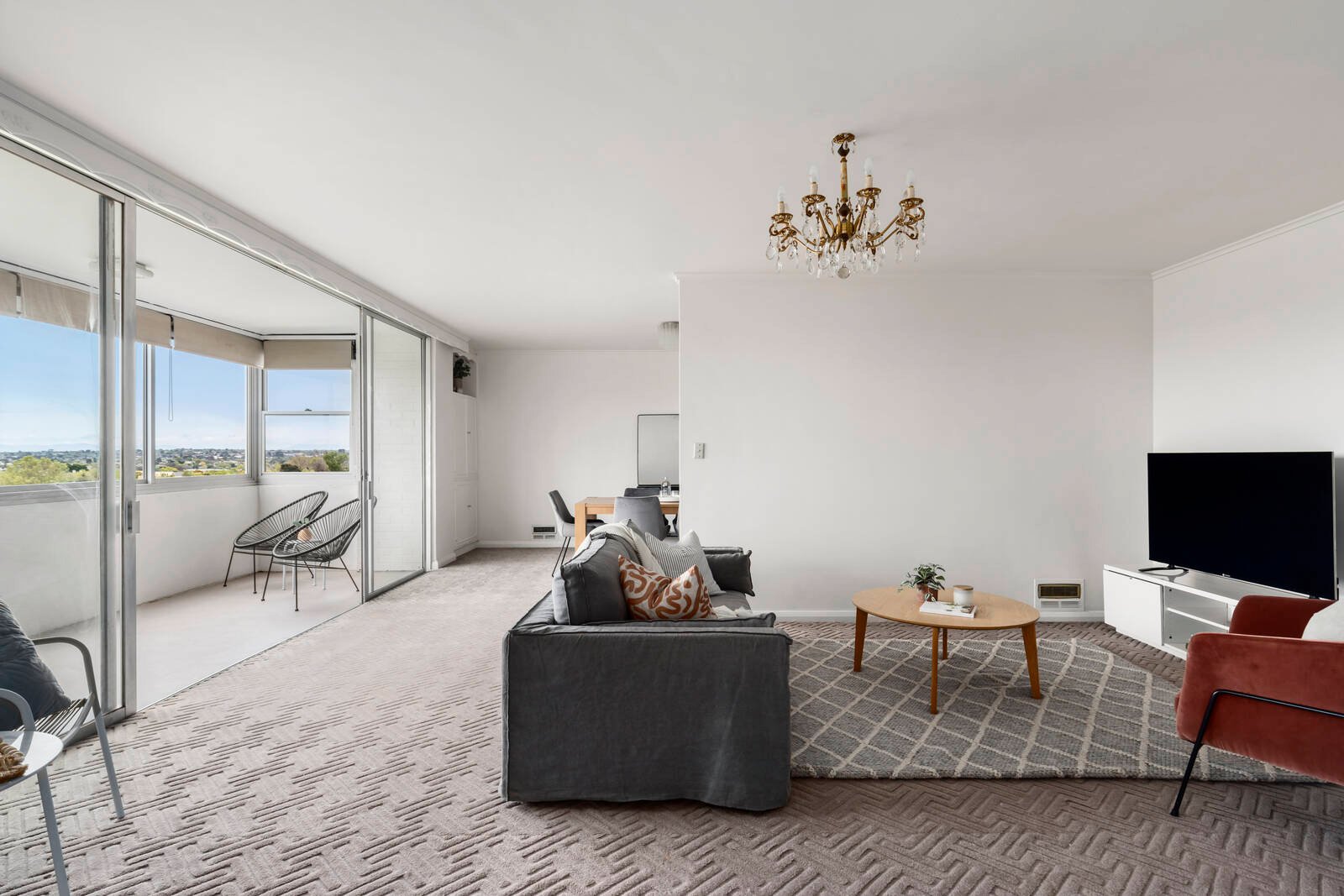 Property Gallery Thumbnail 2