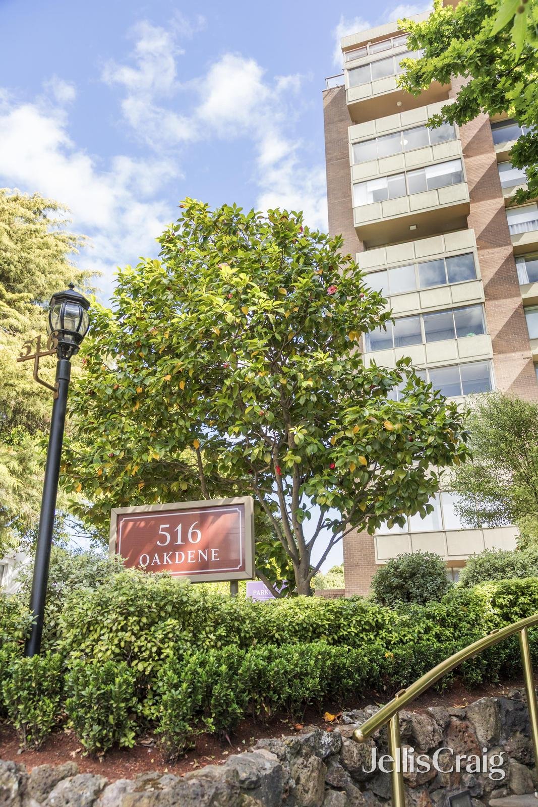 8B/516 Toorak Road, Toorak image 2