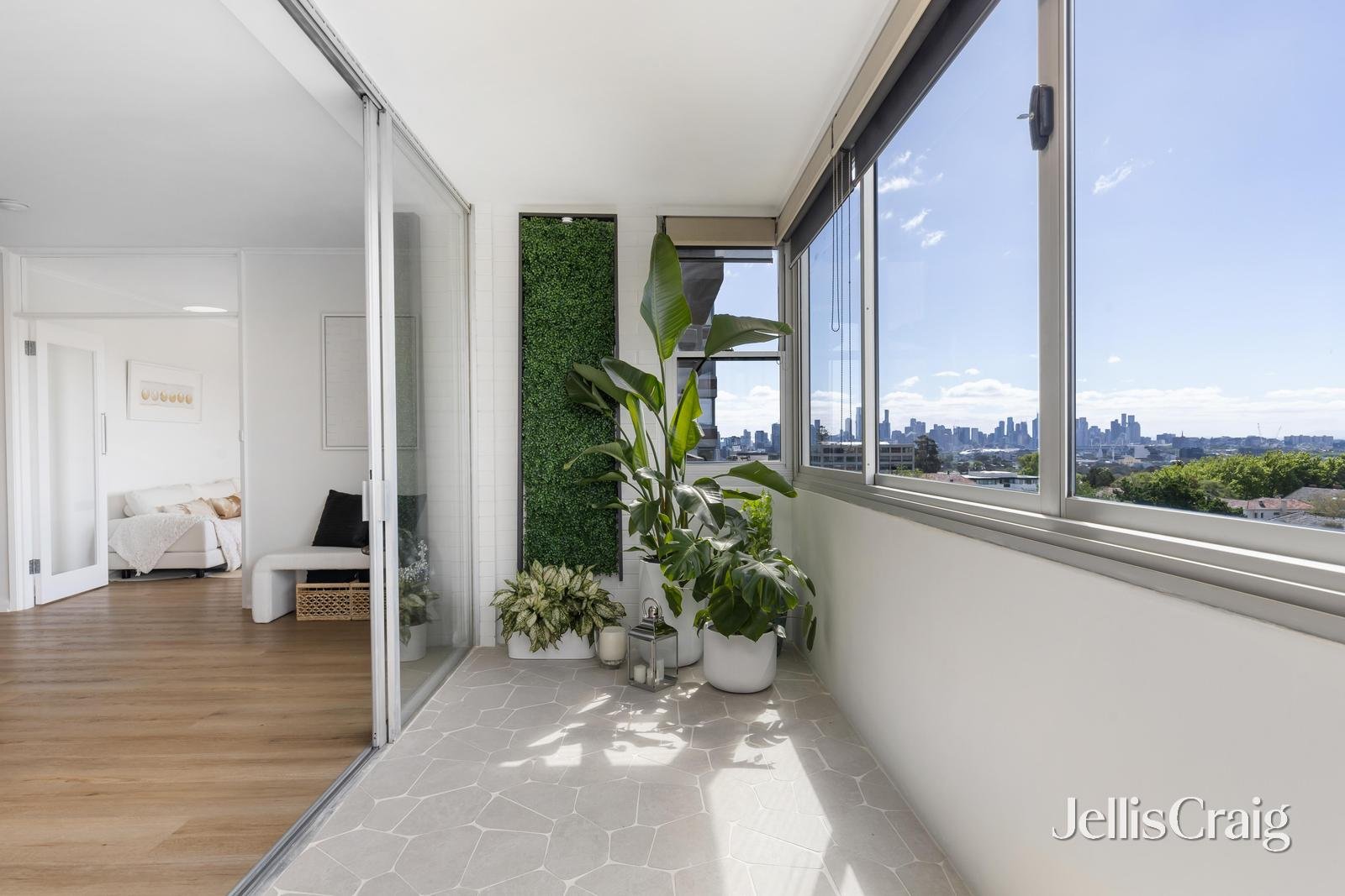 8B/516 Toorak Road, Toorak image 10