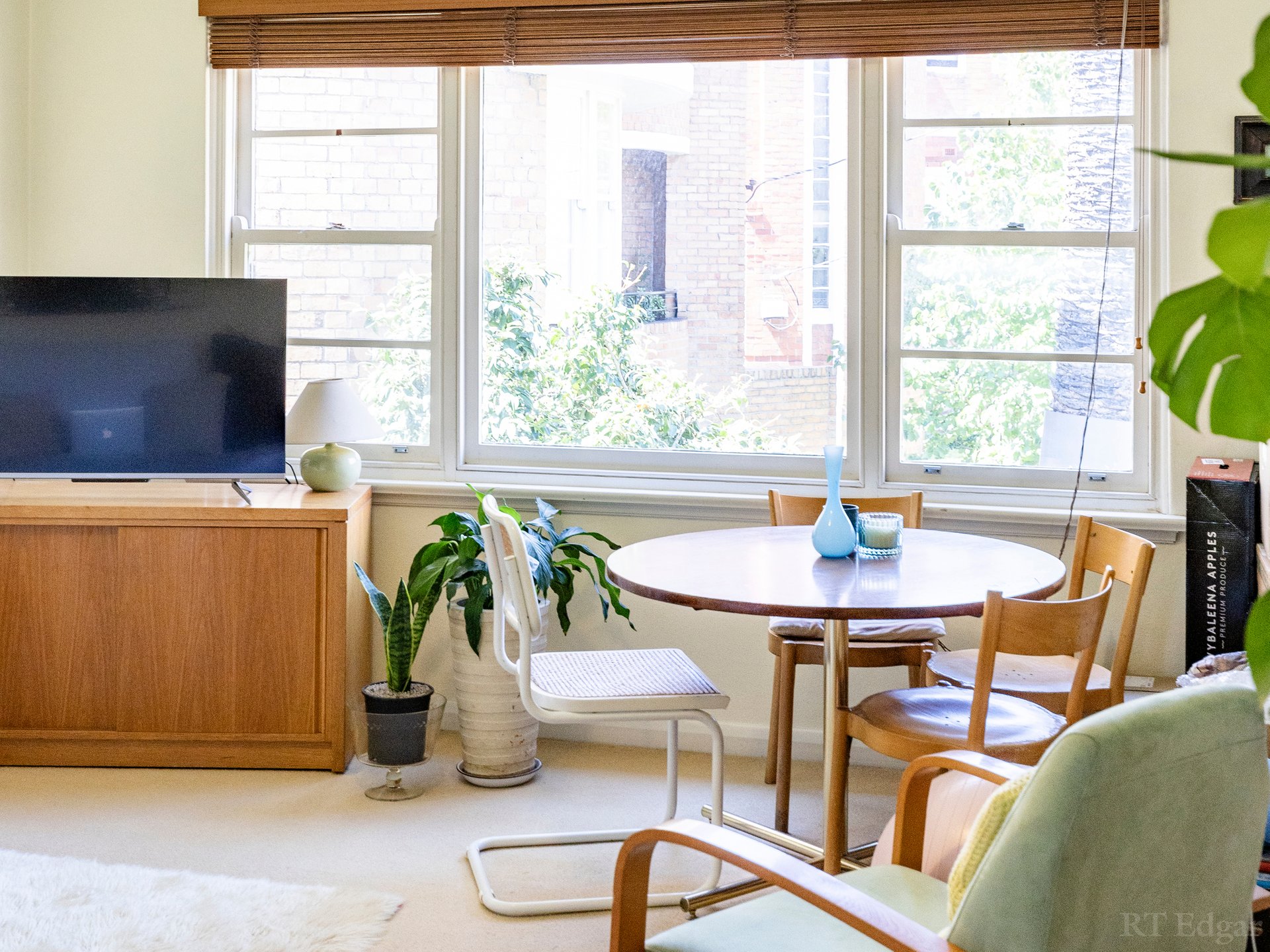 Property Gallery Thumbnail 6