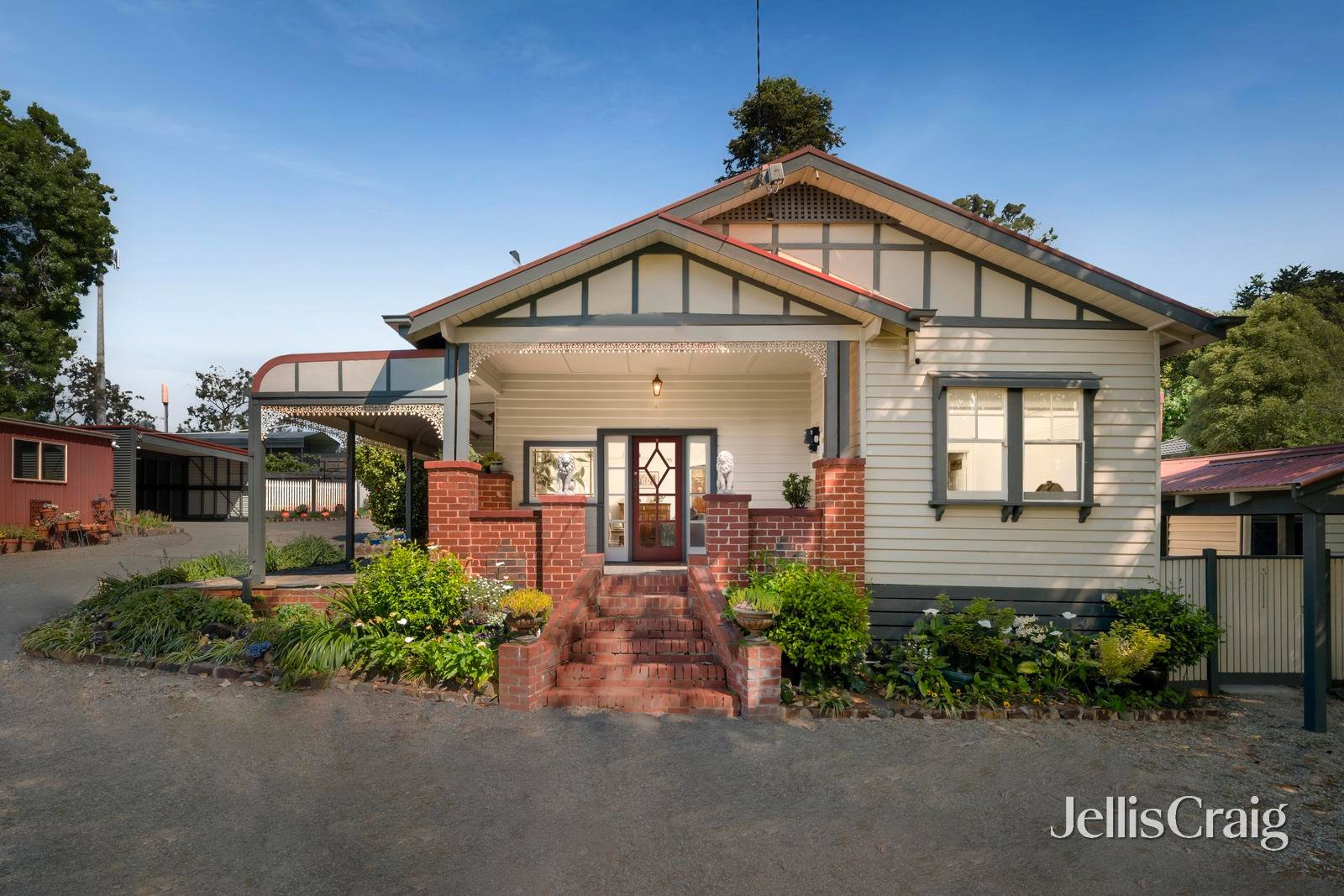 9-11 Grantully Street, Mount&nbsp;Evelyn image 1