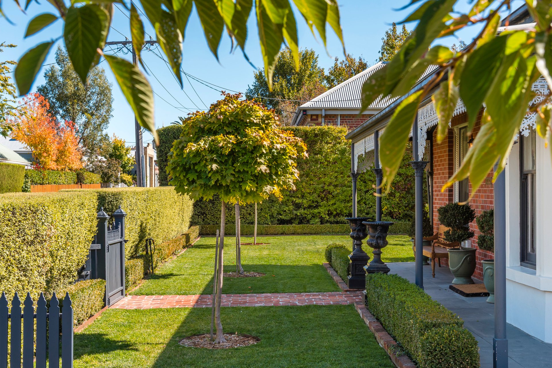 Property Gallery Thumbnail 3