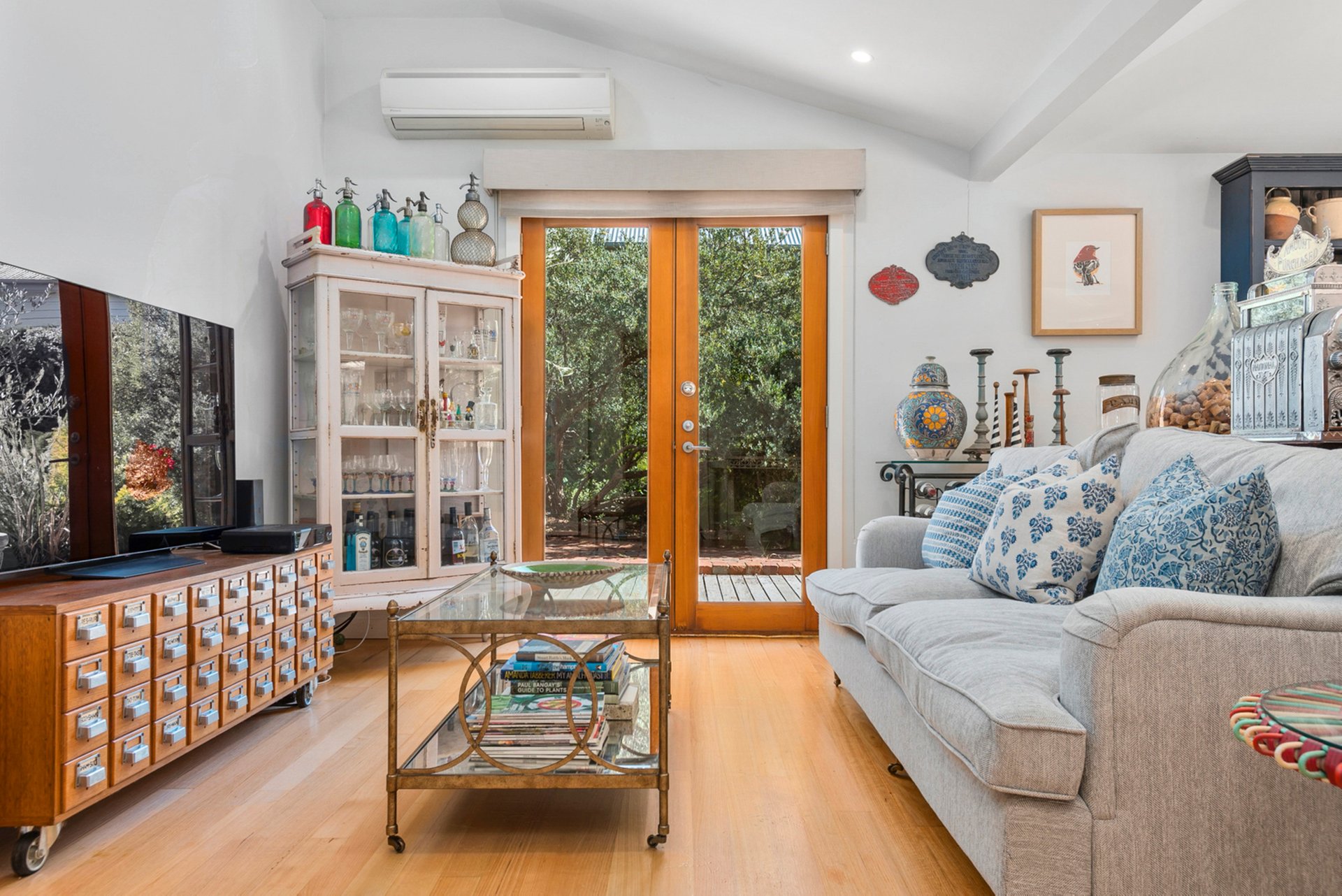 Property Gallery Thumbnail 8