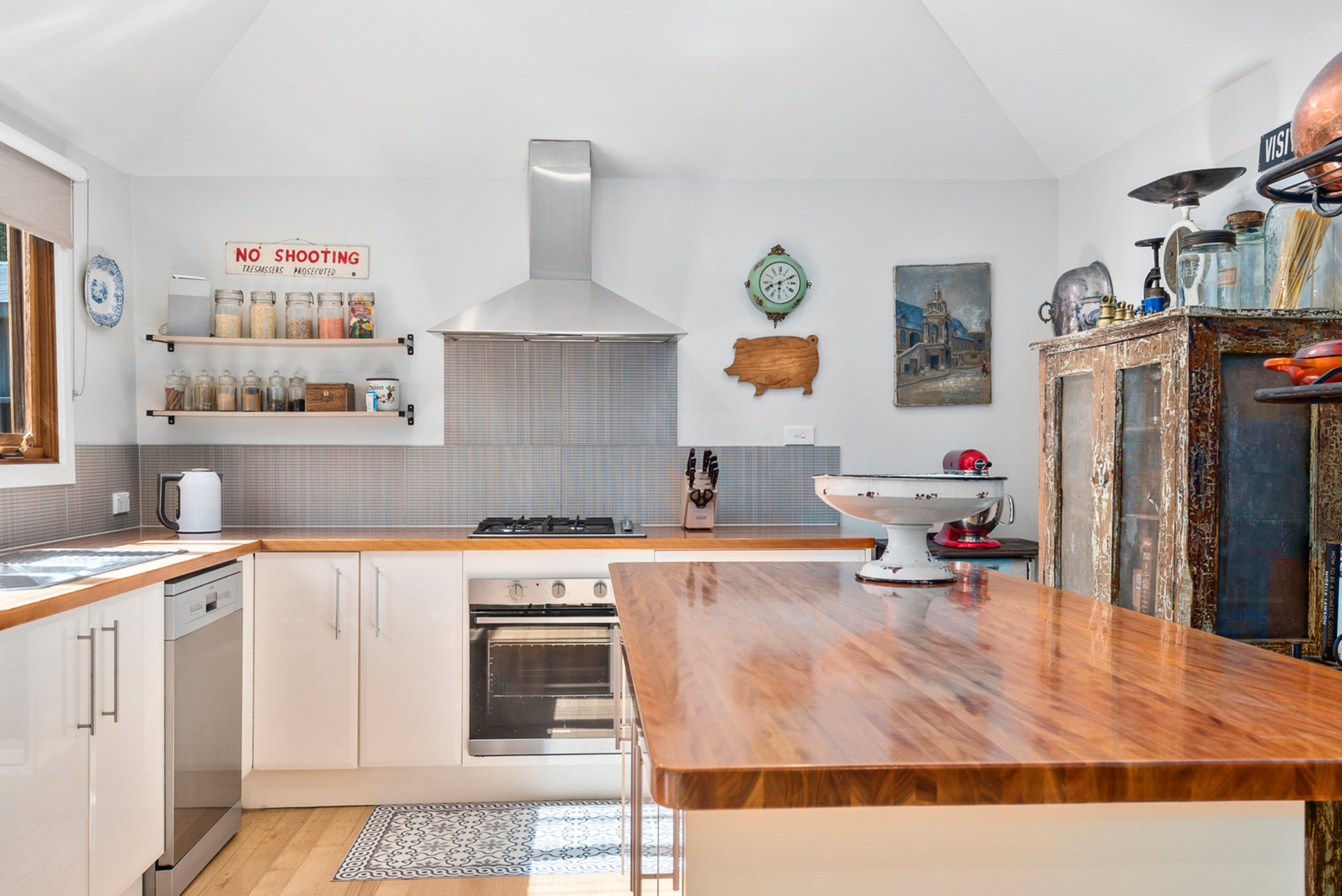 Property Gallery Thumbnail 10