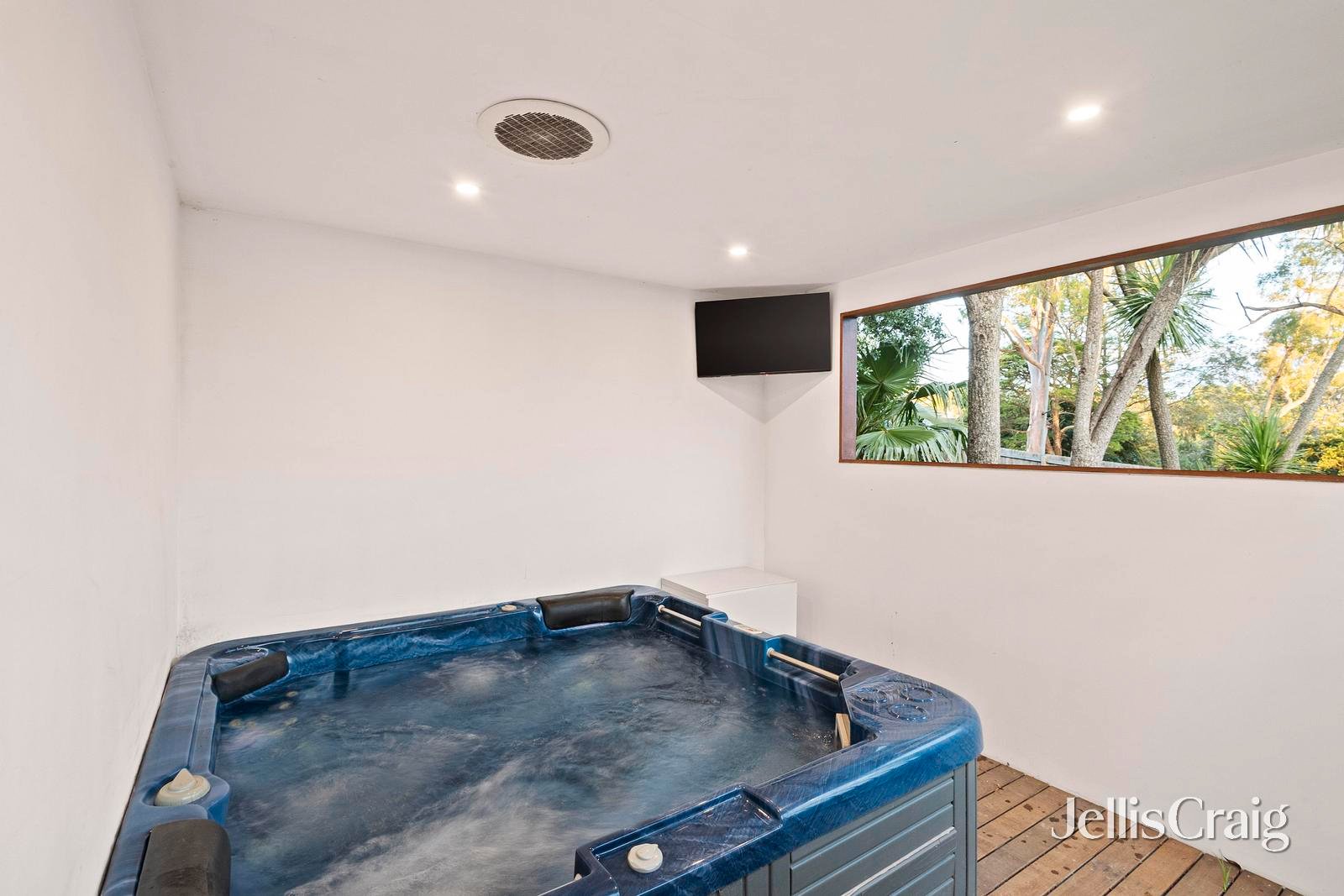 9 Alawara Drive, Mooroolbark image 10