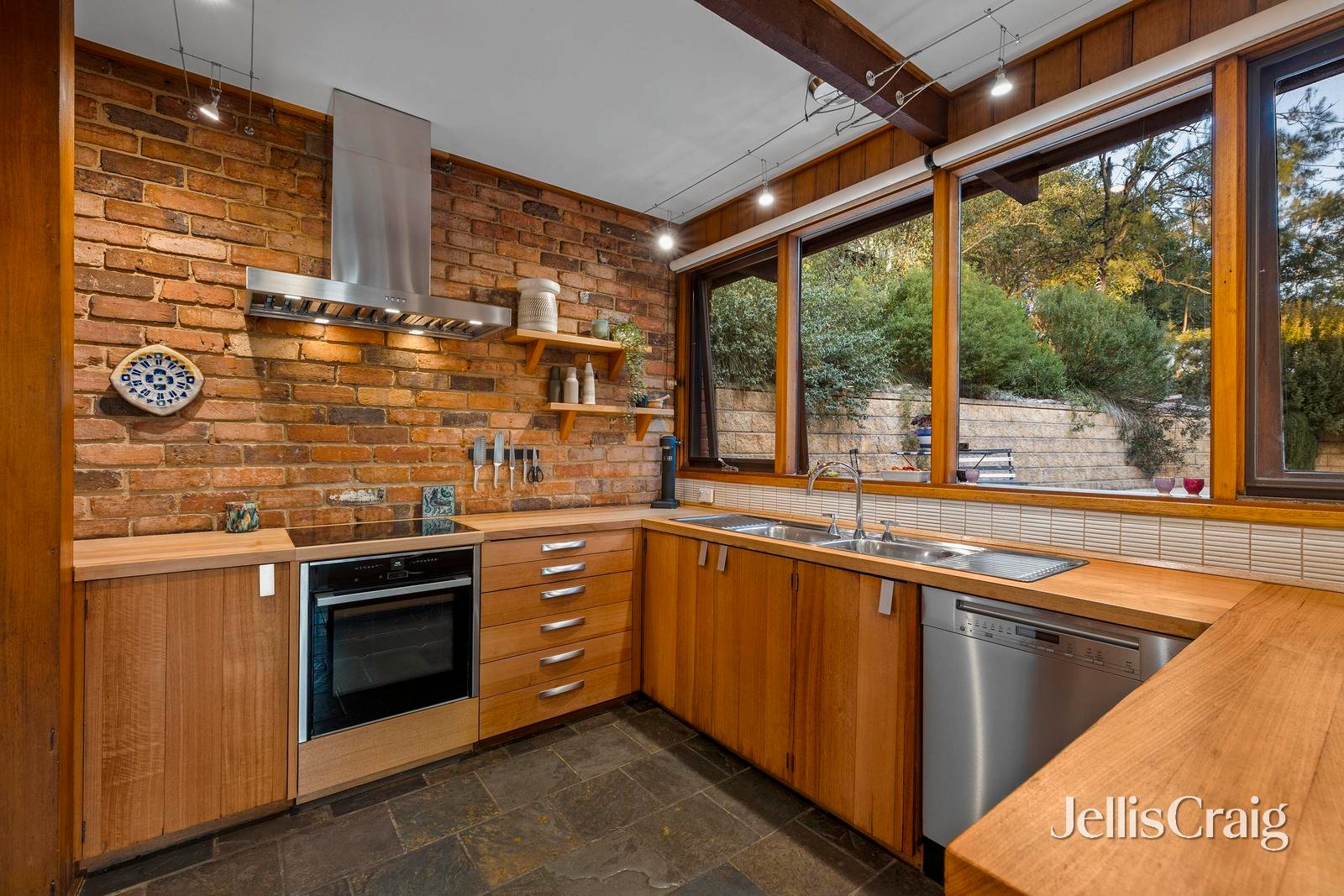 9 Albert Road, North&nbsp;Warrandyte image 8