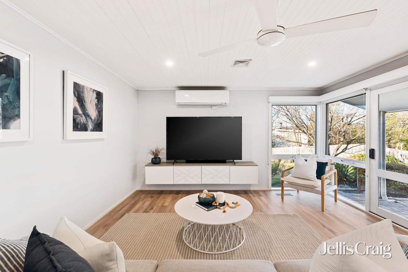 9 Alford Avenue, Mooroolbark image 3