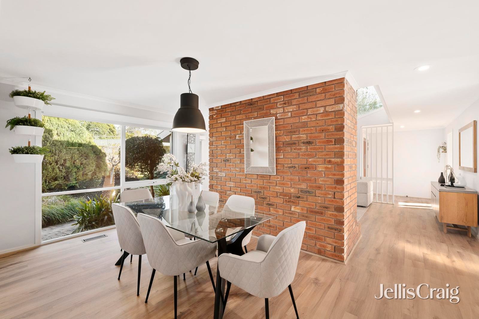 9 Alford Avenue, Mooroolbark image 6