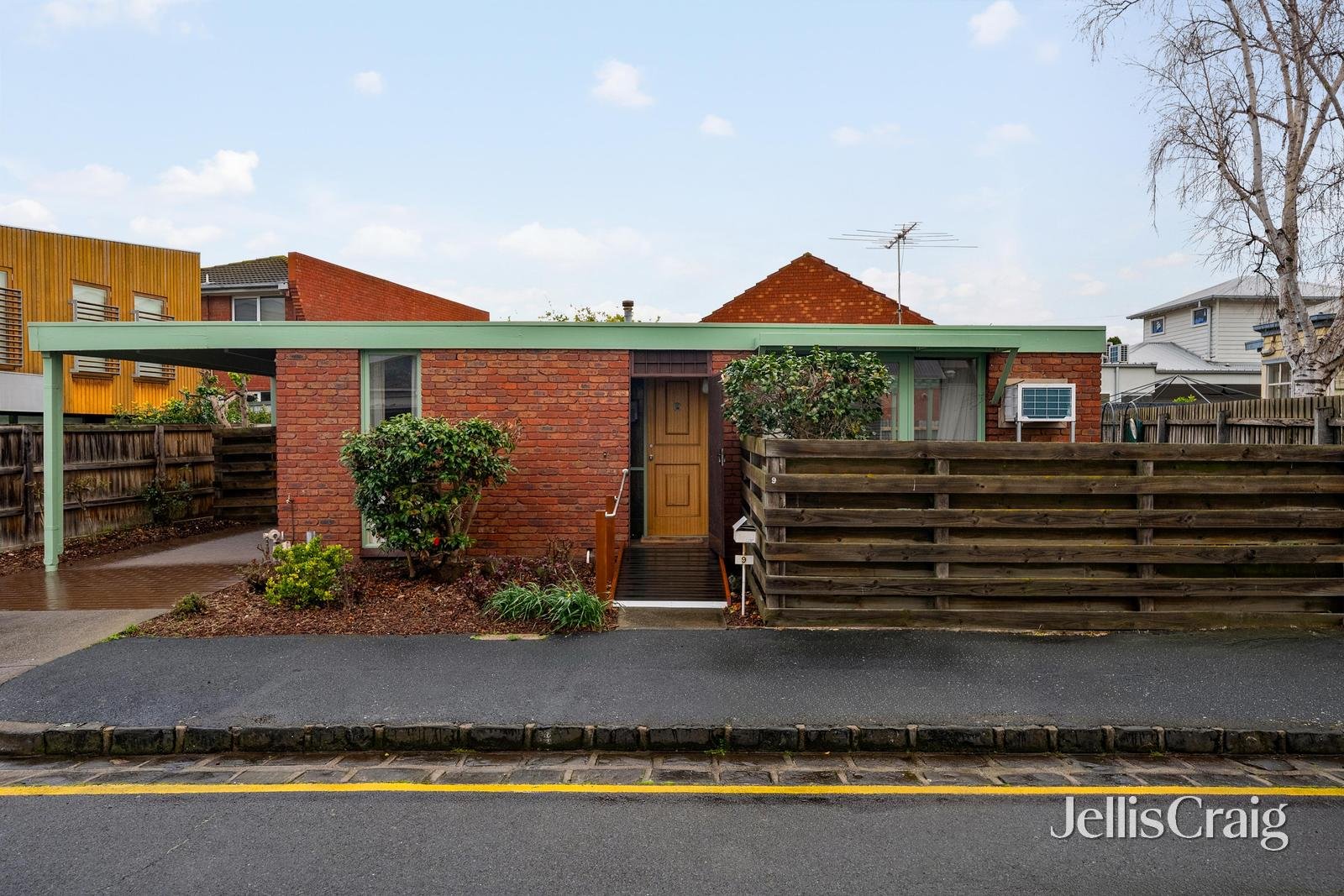 9 Alfred Place, Williamstown image 1