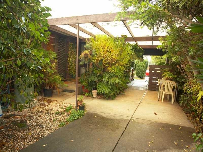 9 Ambrie Avenue, Ringwood image 7