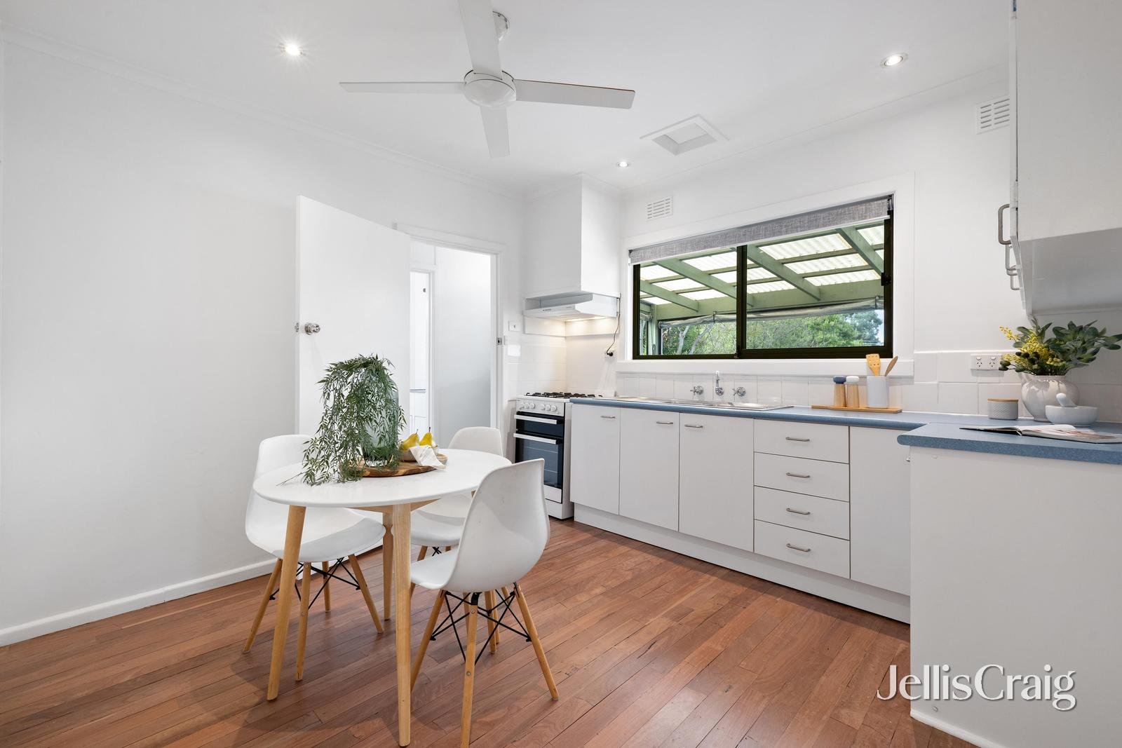 9 Andrew Street, Vermont image 4