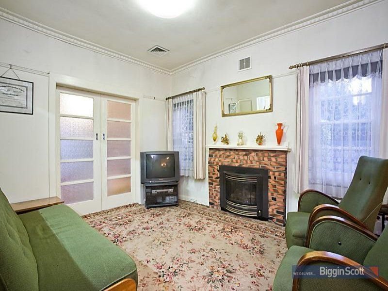 9 Andrews Street, Spotswood image 3