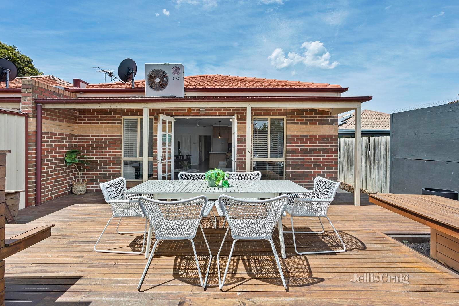 9 Angus Avenue, Altona North image 17