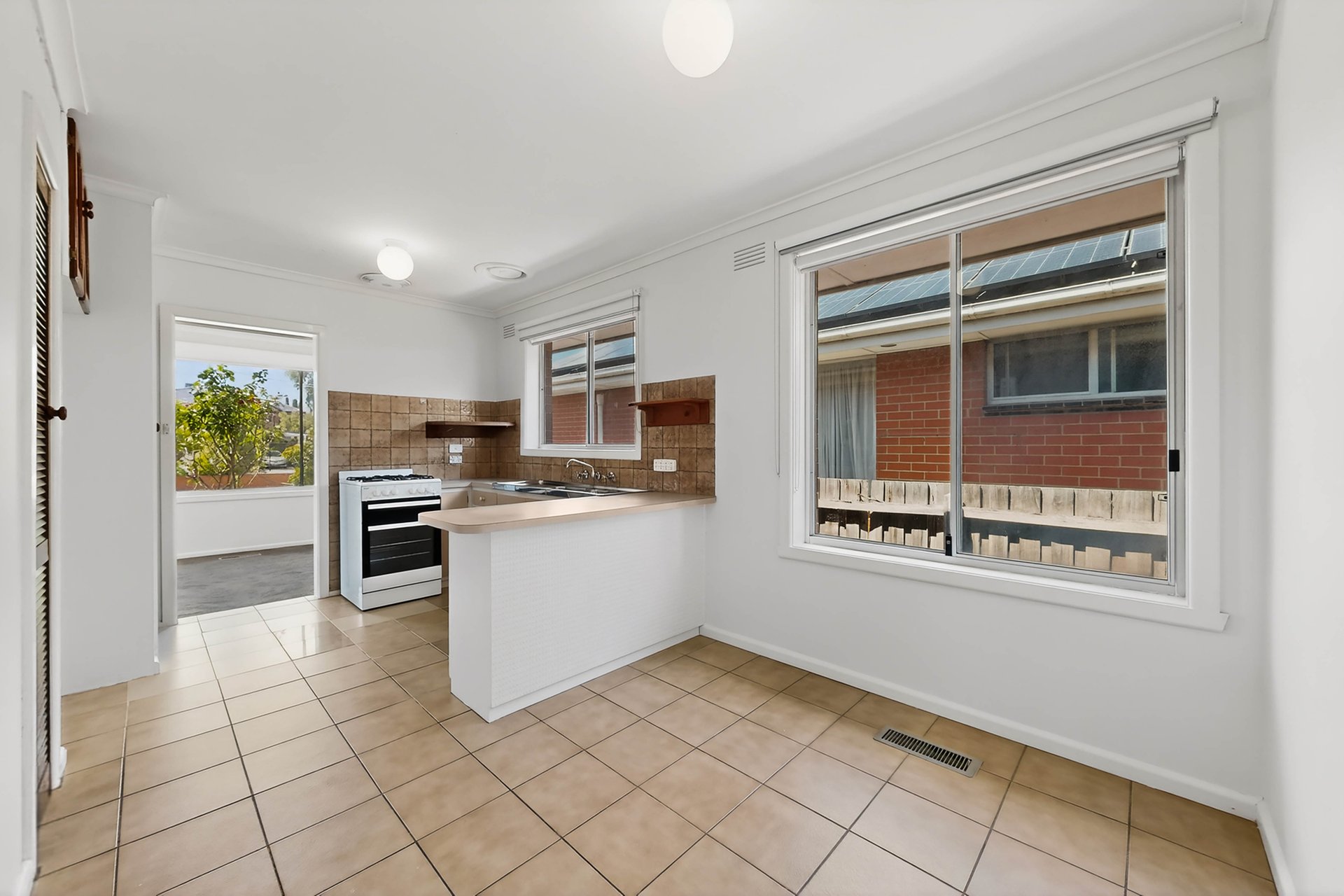 9 Anthony Court, Kingsbury image 5