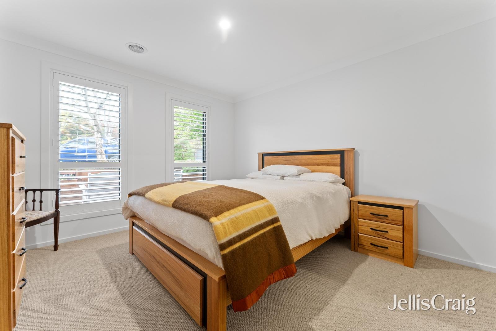 9 Arthur Court, Woodend image 2