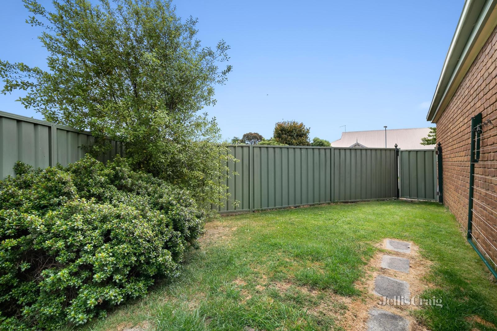 9 Balmoral Drive, Ballarat East image 11