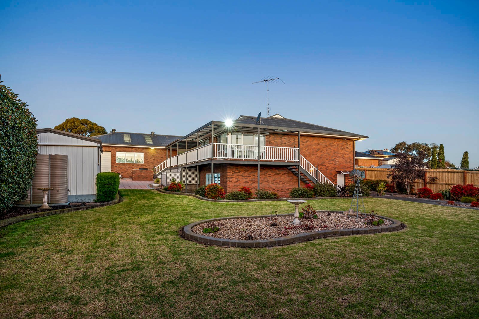 Property Gallery Thumbnail 3