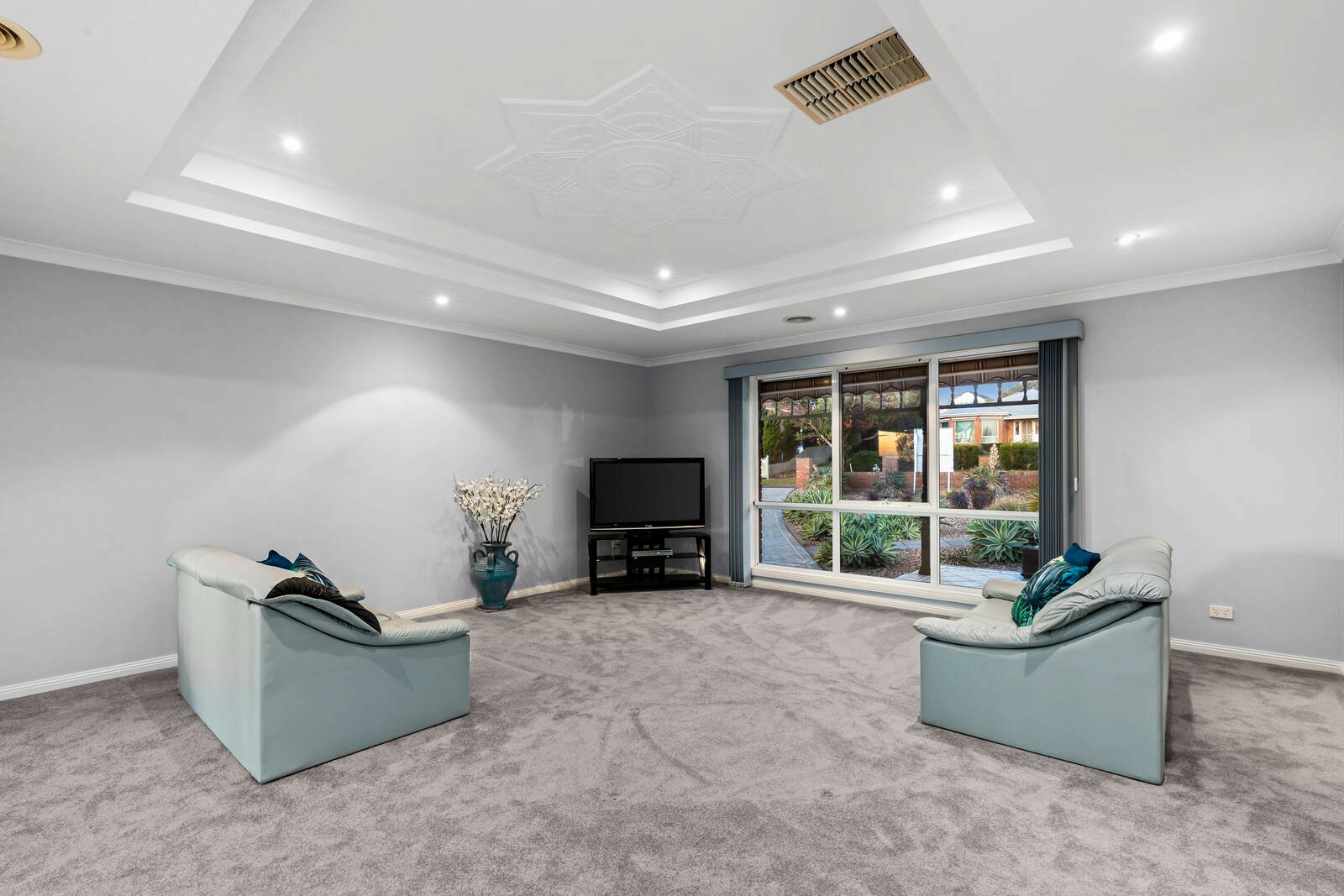 Property Gallery Thumbnail 4