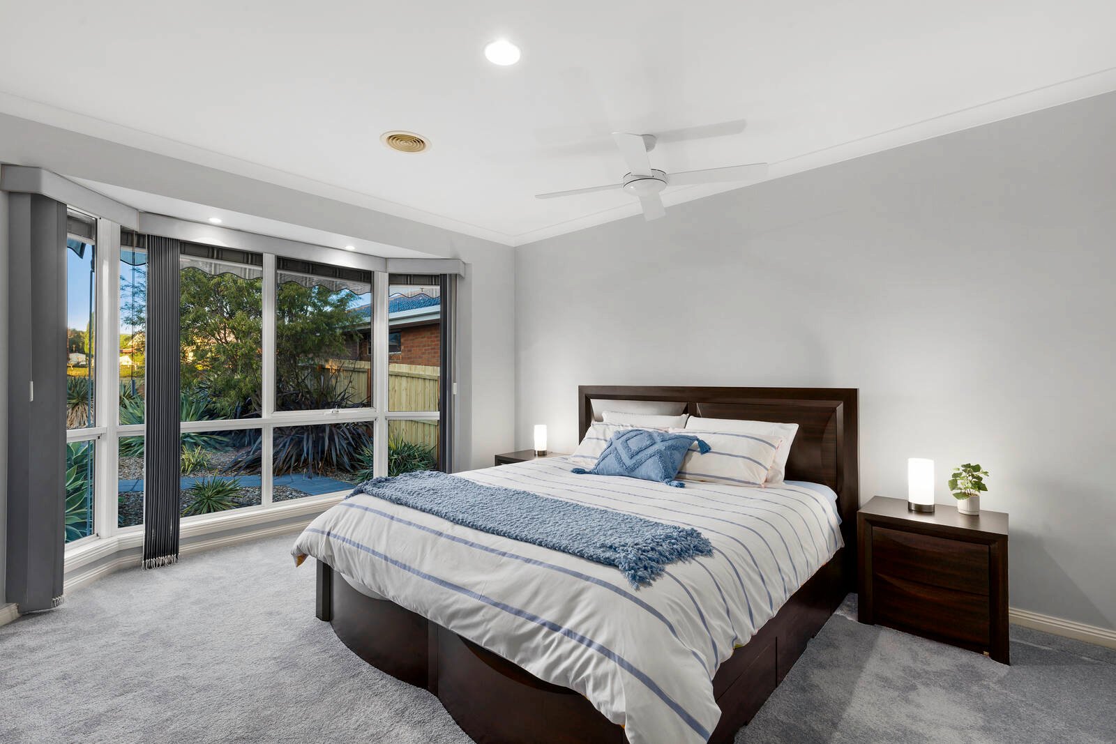 Property Gallery Thumbnail 8