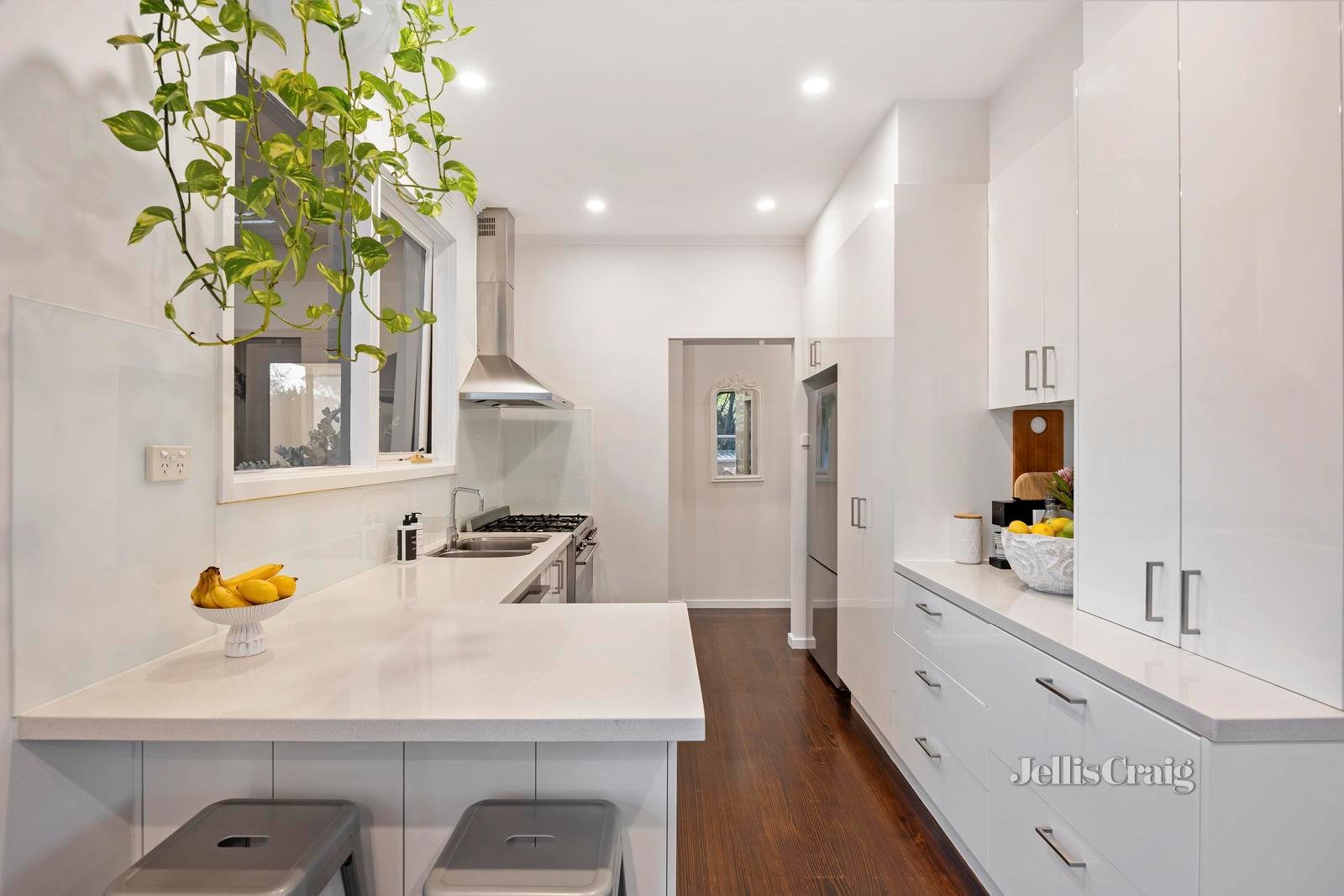 9 Banksia Court, Heathmont image 6