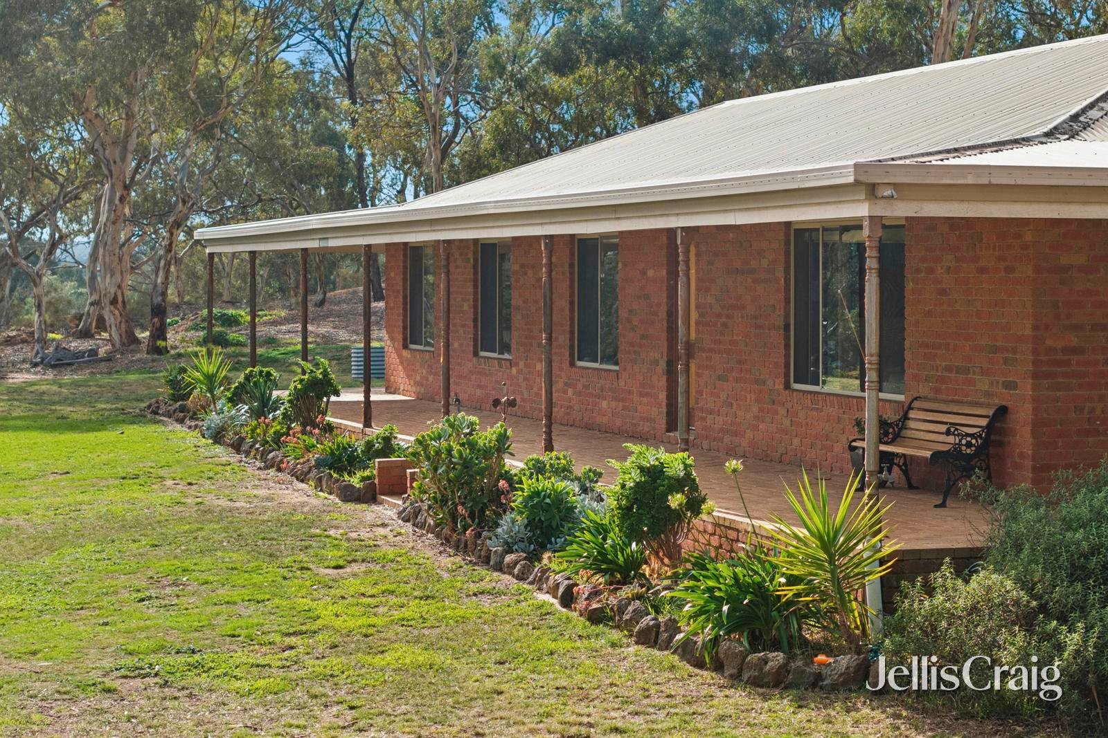 9 Barkla Road, Newstead image 2