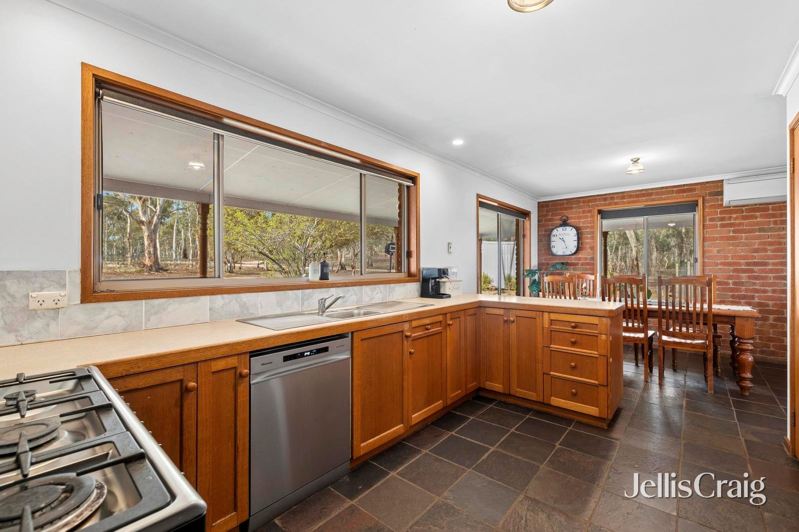 9 Barkla Road, Newstead image 5