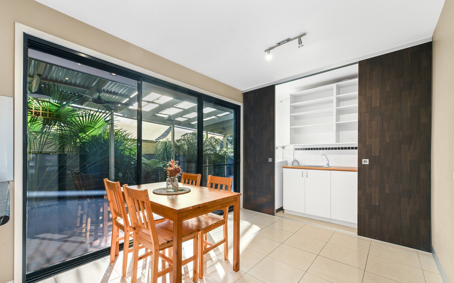 9 Baroda Avenue, Glen Waverley image 5
