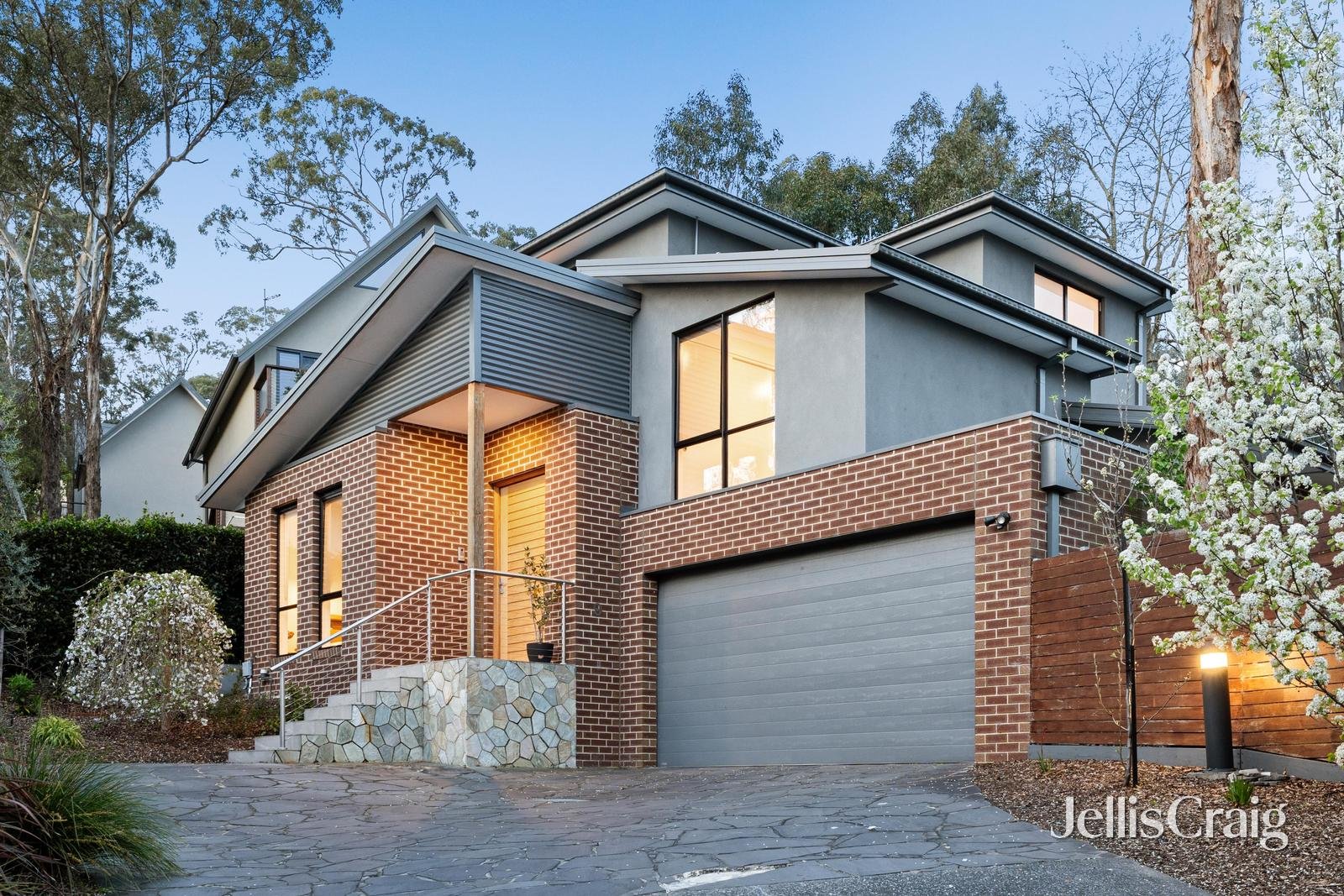 9 Barrel Rise, Eltham image 1