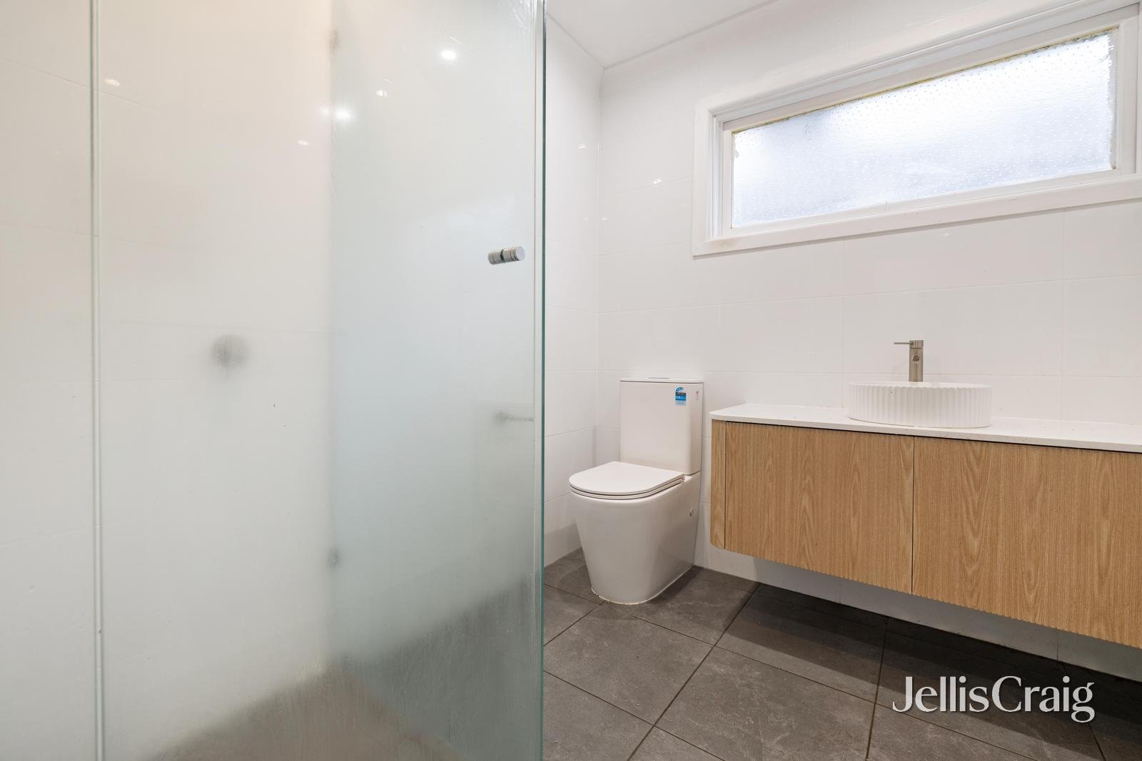 9 Barry Road, Burwood&nbsp;East image 8