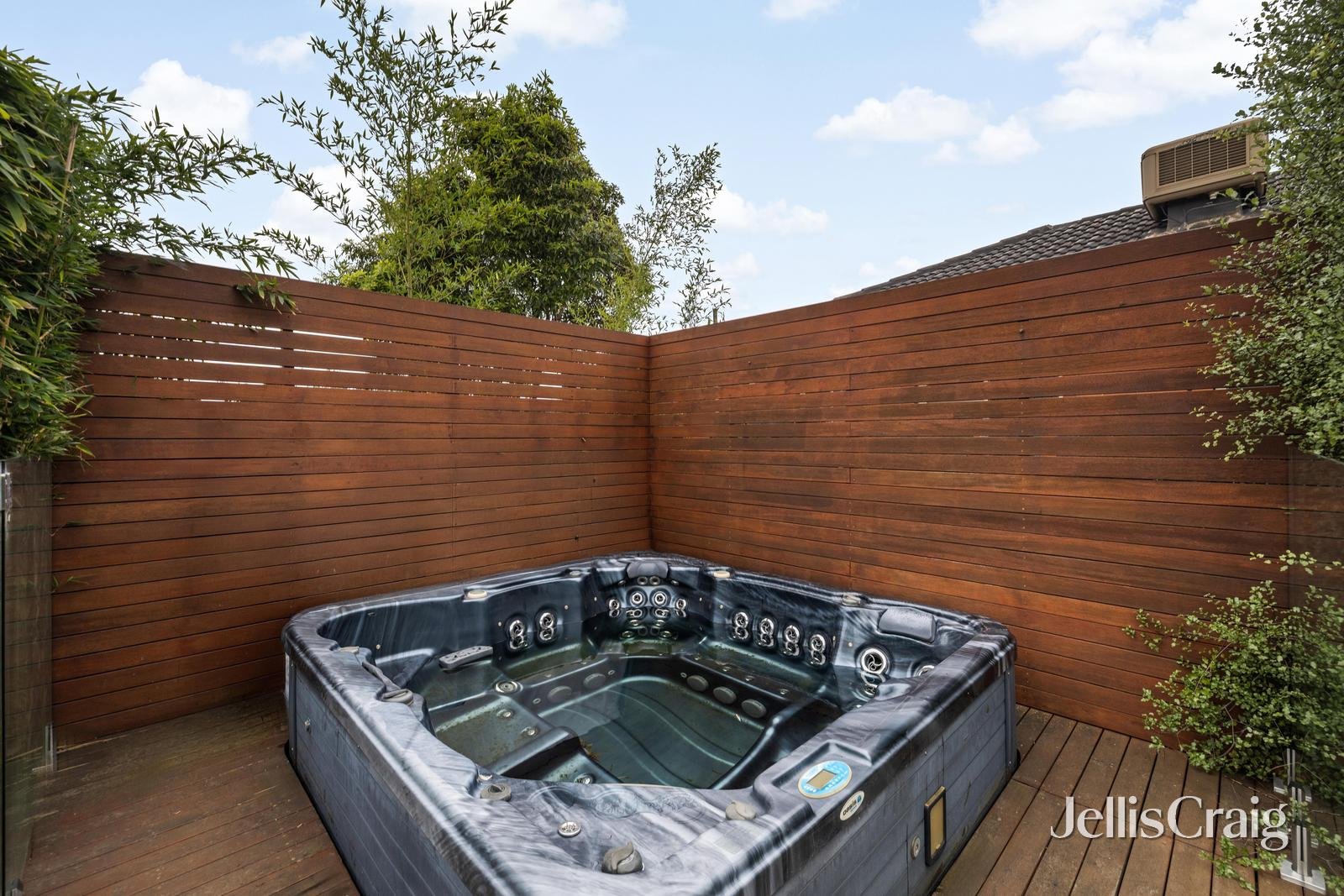 9 Barry Road, Burwood&nbsp;East image 10