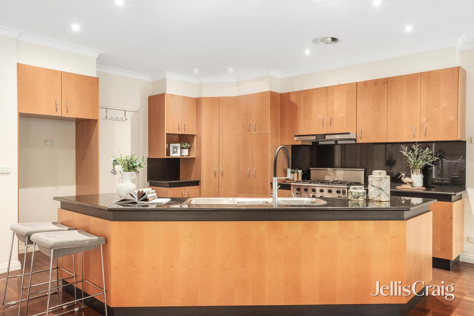 9 Beechwood Terrace, Ashwood image 4