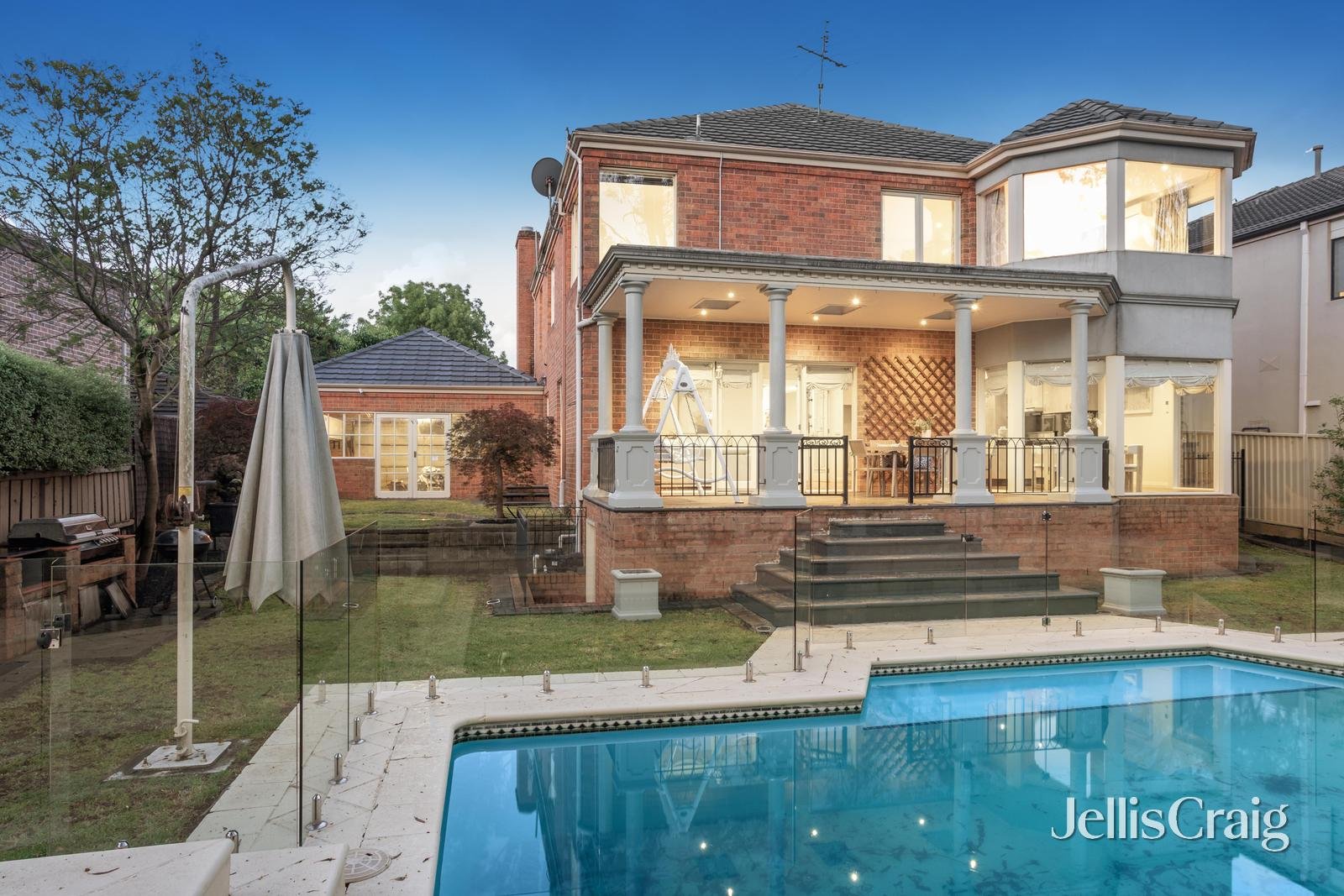 9 Beechwood Terrace, Ashwood image 12