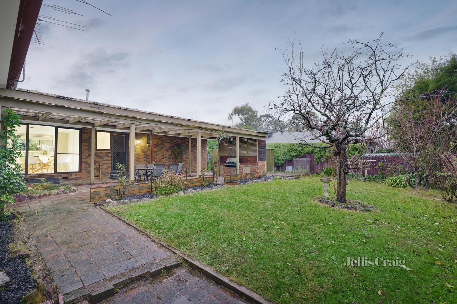 9 Berry Road, Bayswater North image 15