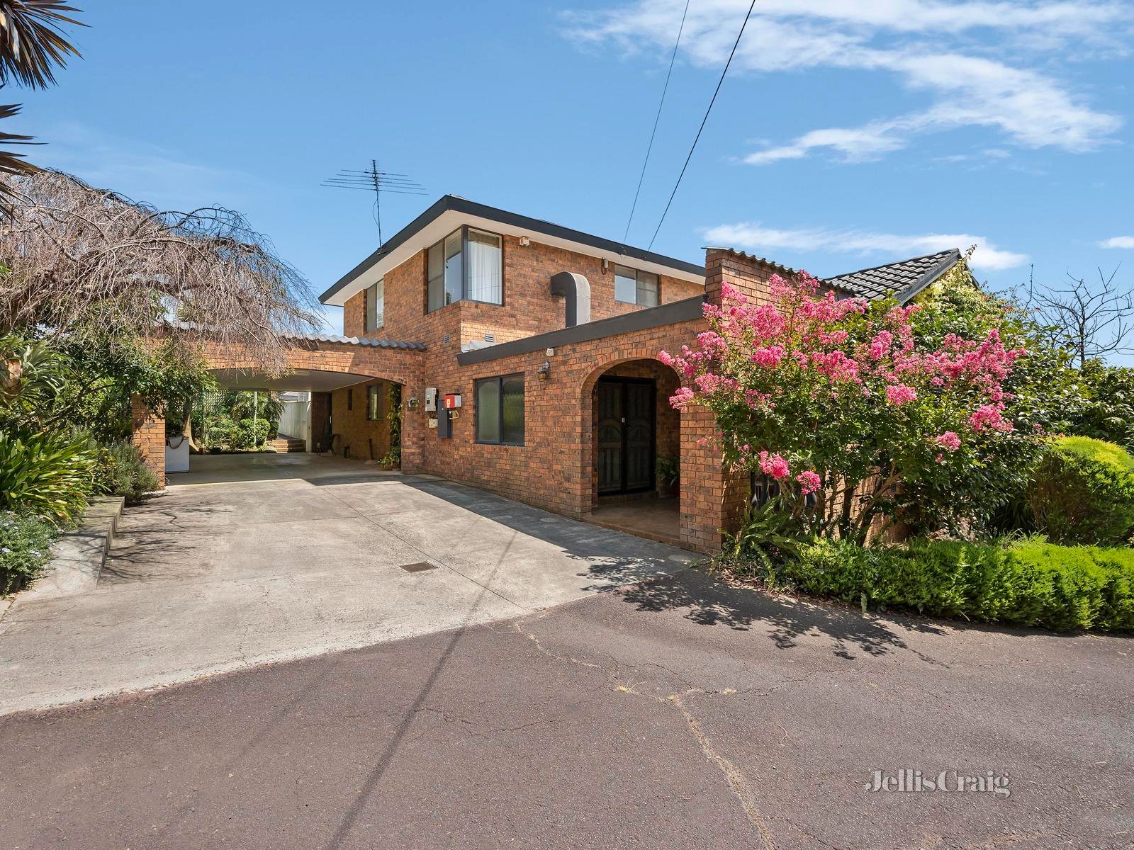 9 Berwyn Crescent, Templestowe image 2