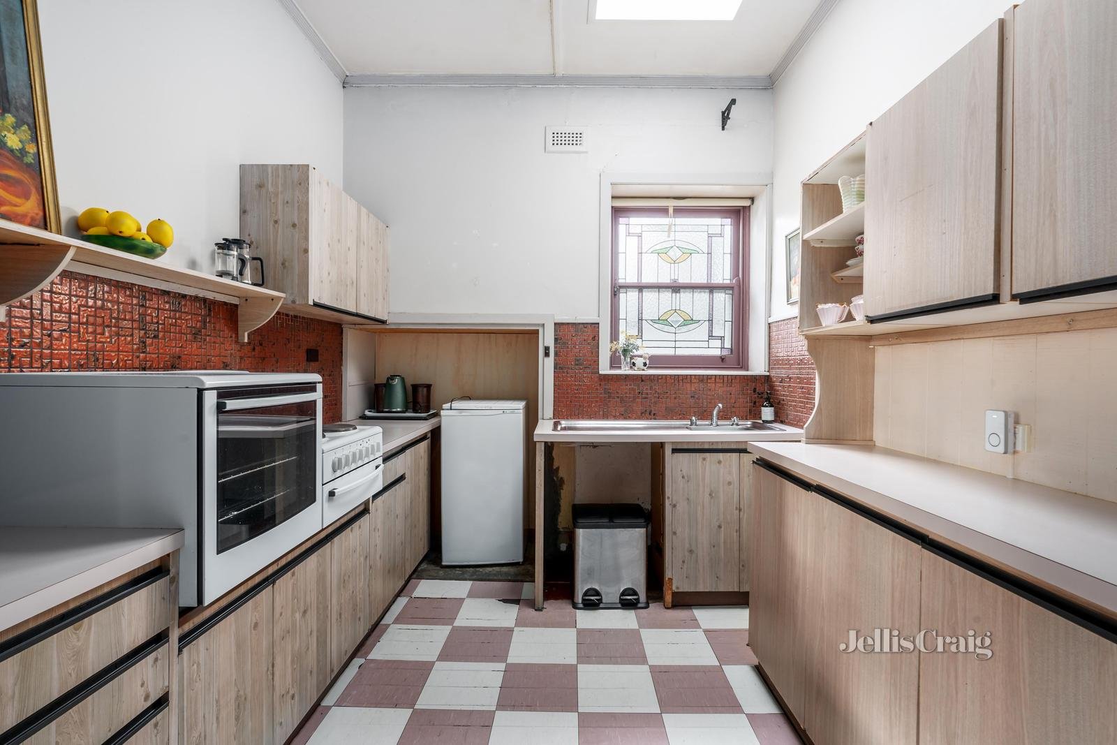 9 Bethela Street, Camberwell image 5