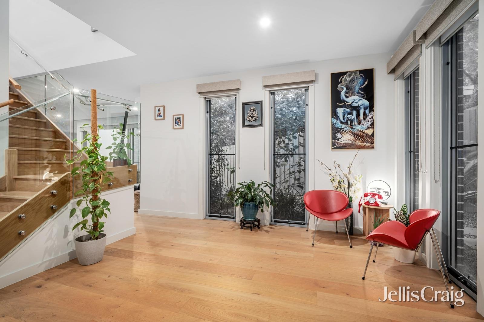 9 Bicton Street, Mount Waverley image 6