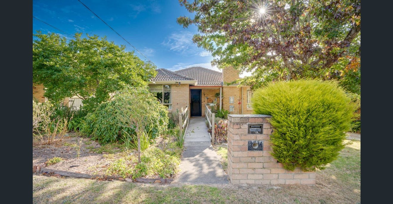 9 Bigola Street, Ringwood image 1