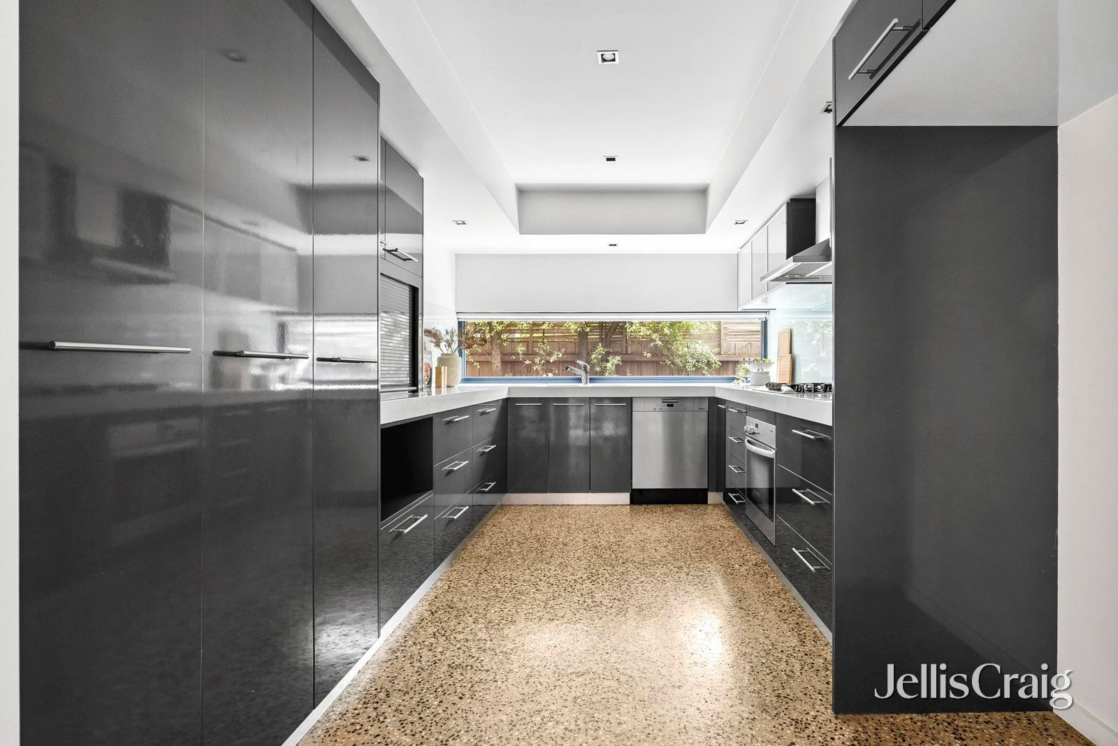 9 Blessington Street, Newtown image 4