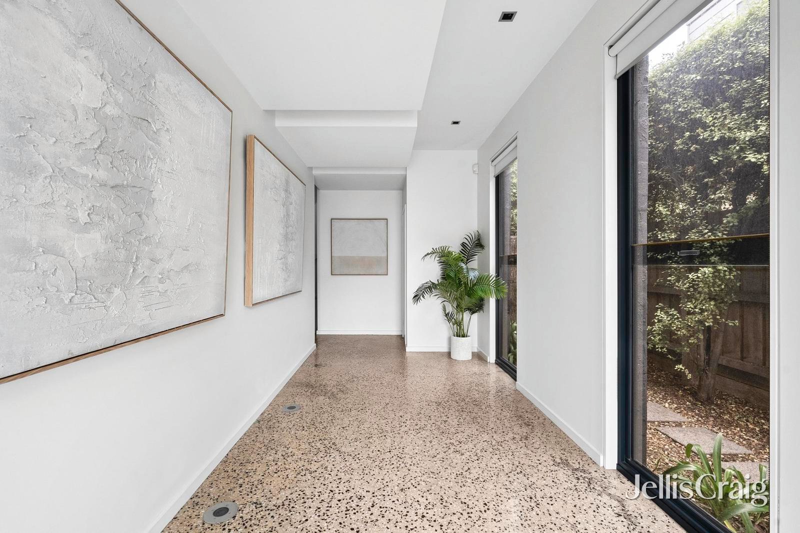 9 Blessington Street, Newtown image 13