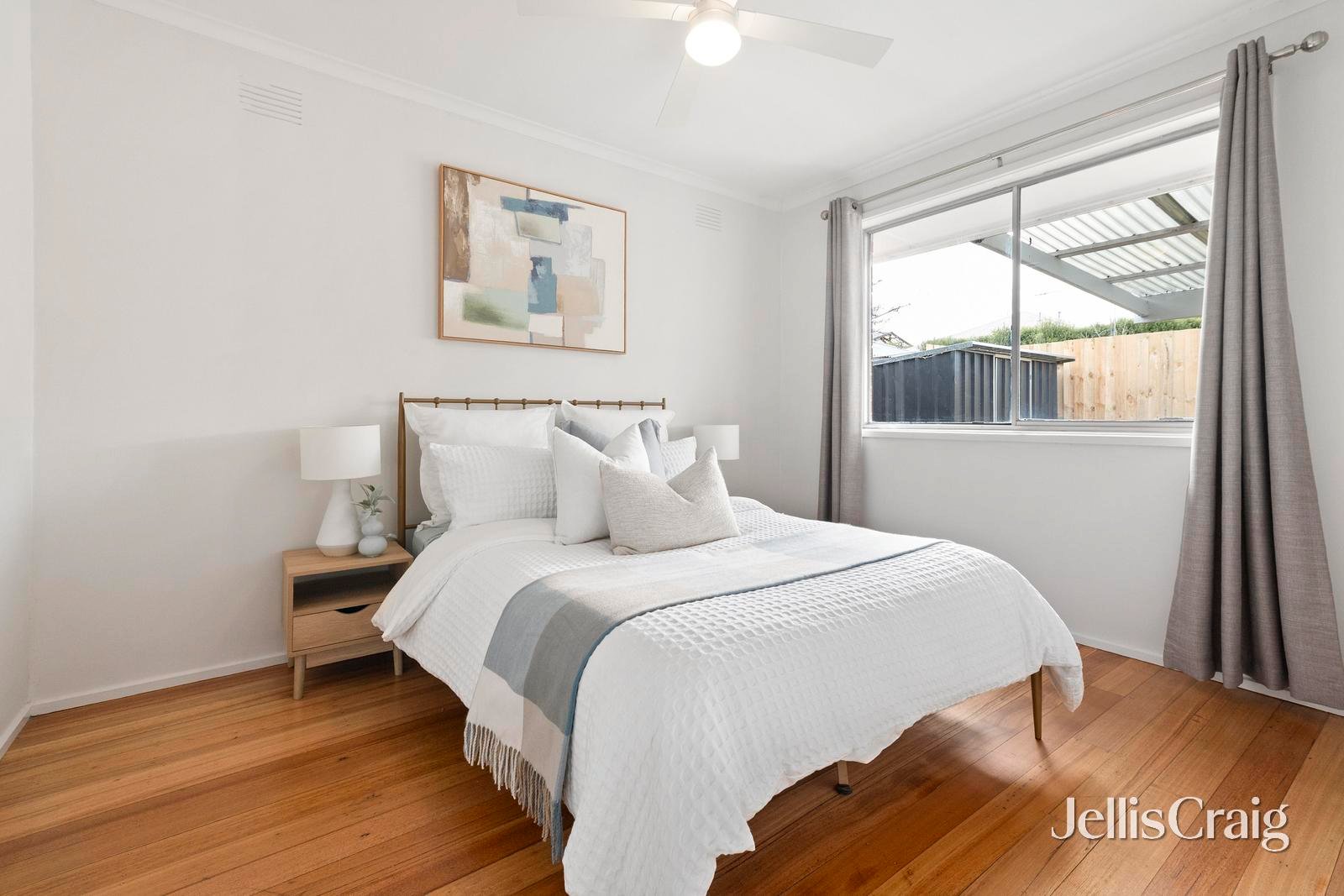 9 Blue Mist Drive, Croydon South image 7