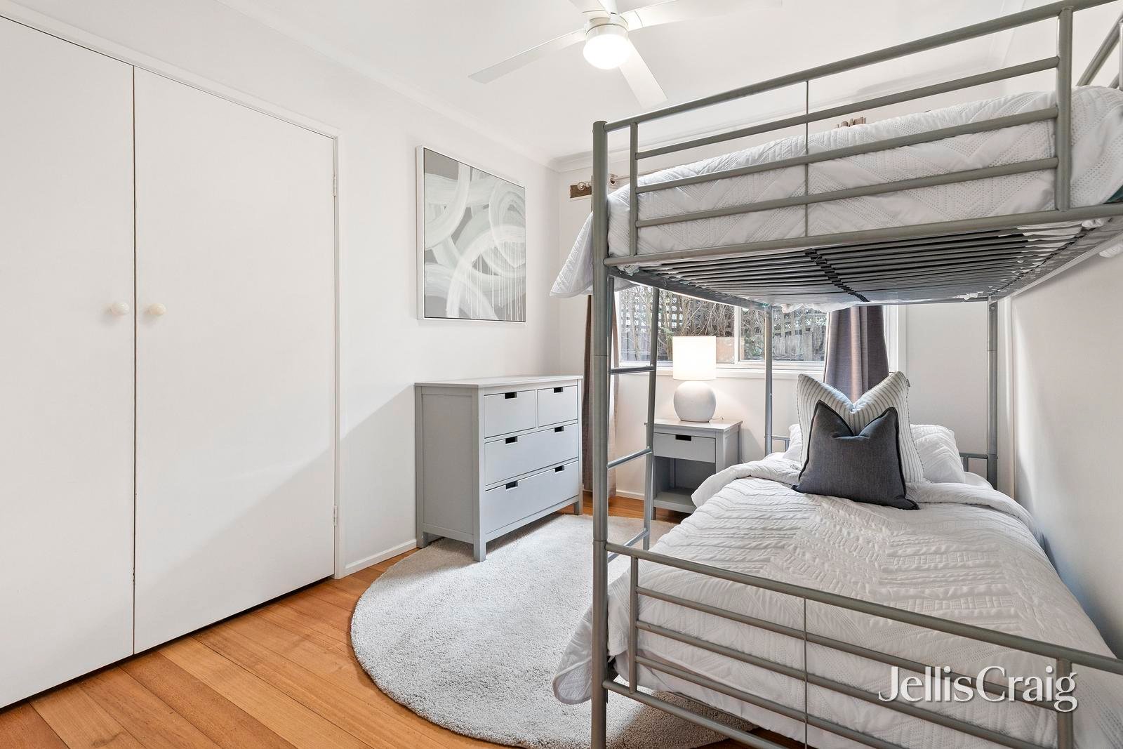 9 Blue Mist Drive, Croydon South image 8