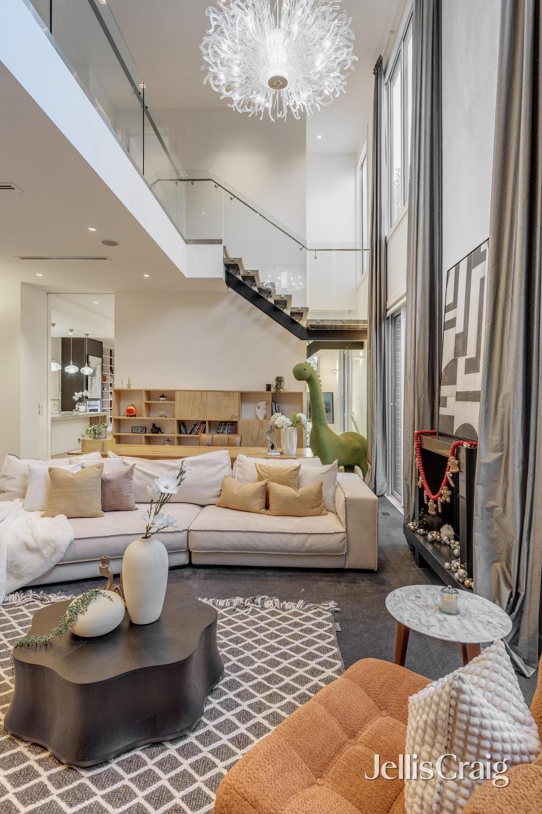 9 Bond Street, Mount Waverley image 3