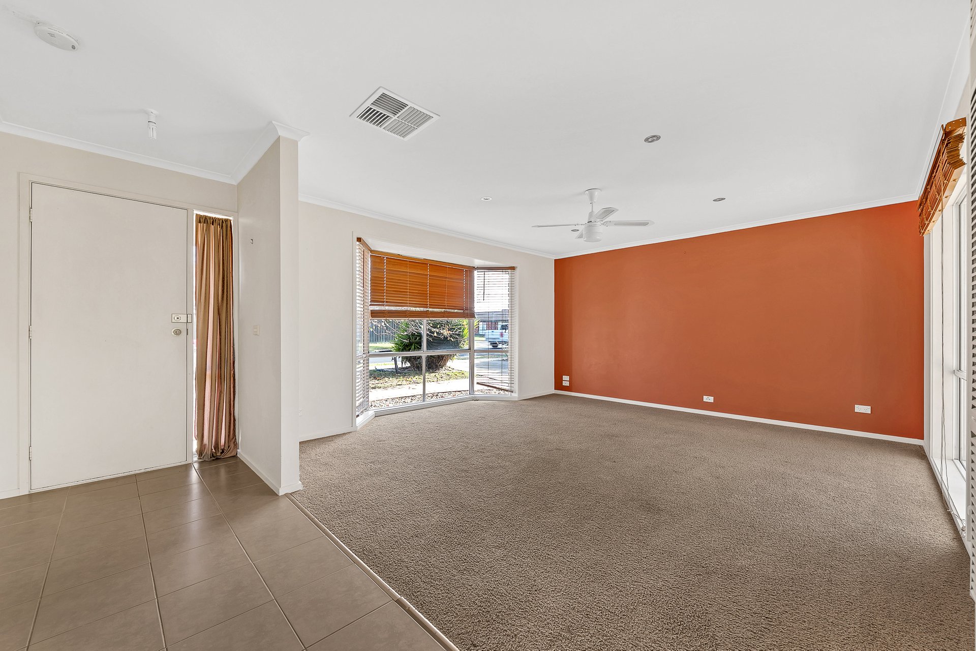 9 Bradford Street, St Albans Park image 5